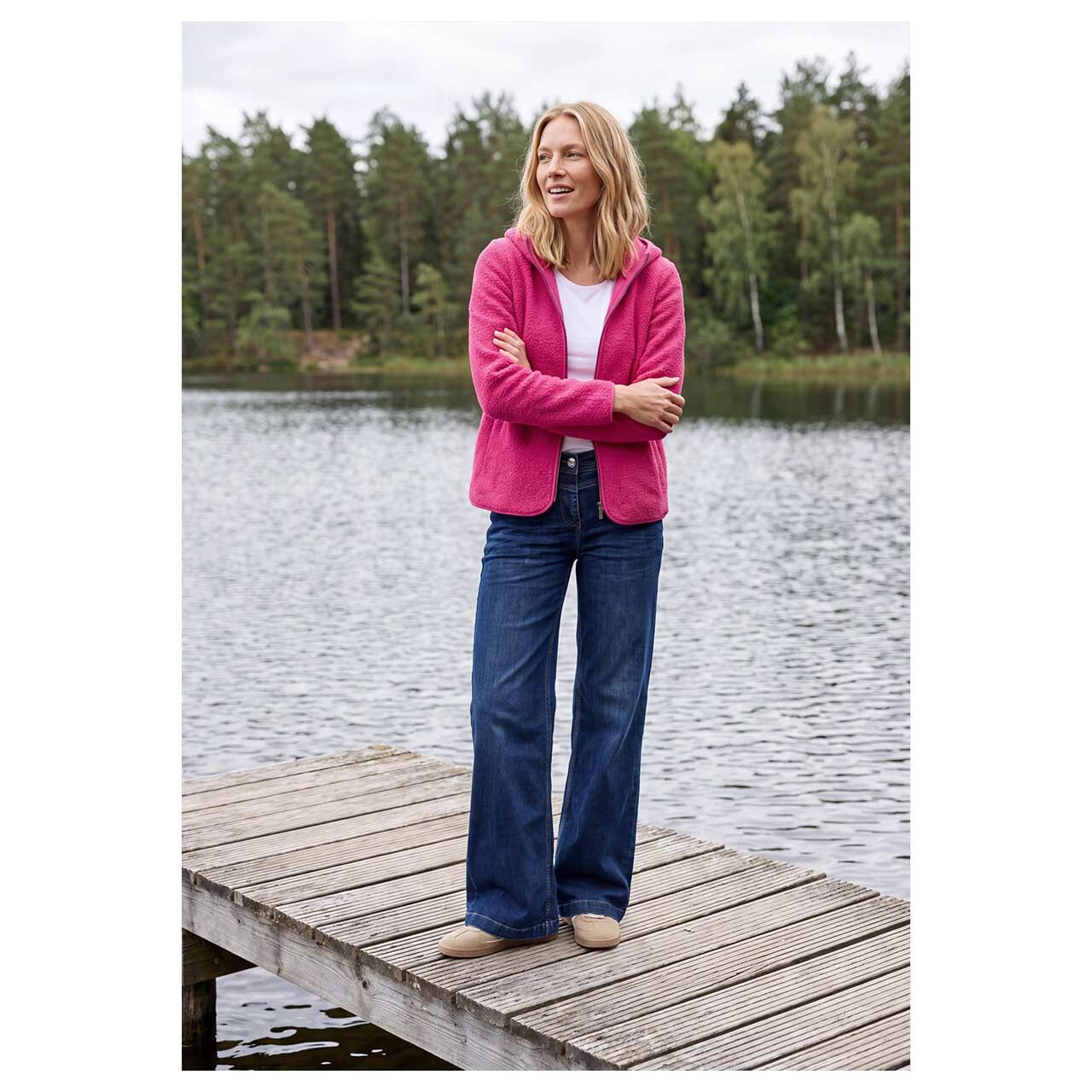 Damen Teddyjacke Solid Jacket von Cecil in Pink, Ganzkörperansicht am Model