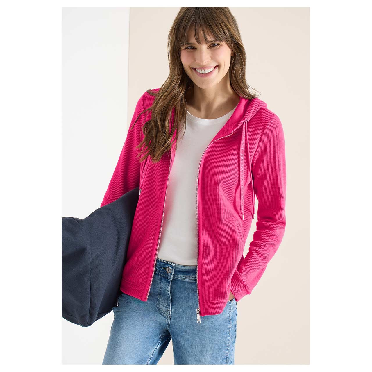Damen Hoodie Shirtjacke von Cecil in Pink, Vorderansicht mit Model
