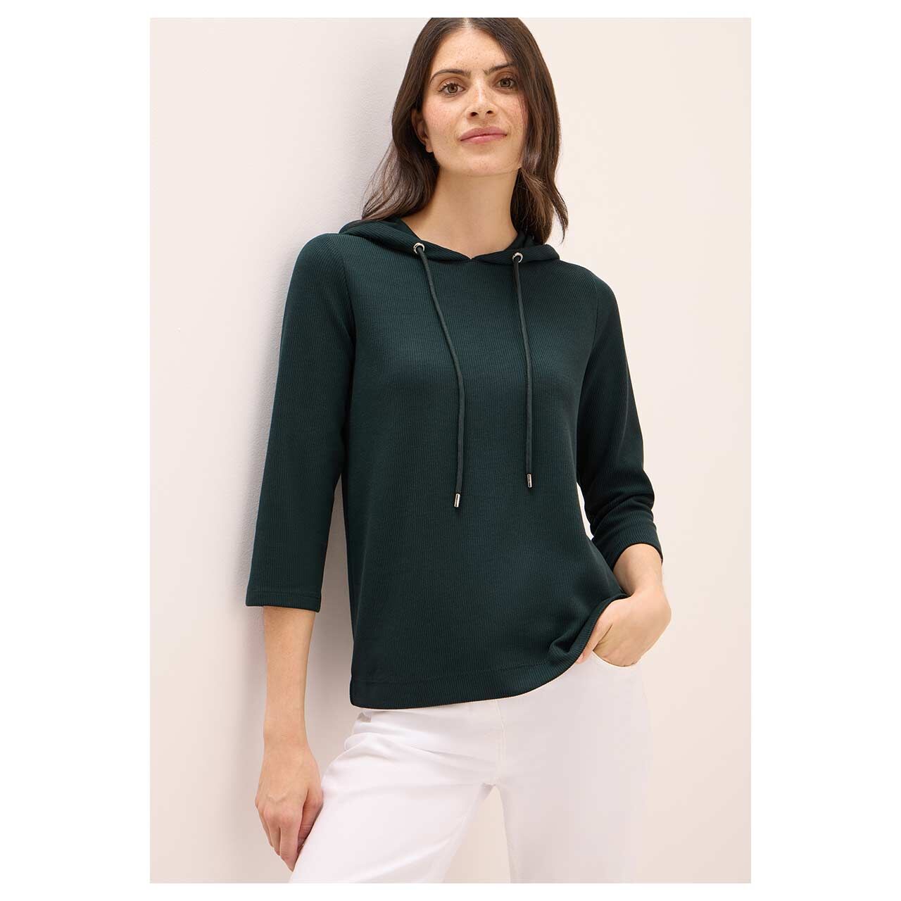 Damen 3/4 Arm Hoodie Sweatshirt Solid Rib von Cecil in Dunkelgrün, Vorderansicht am Model