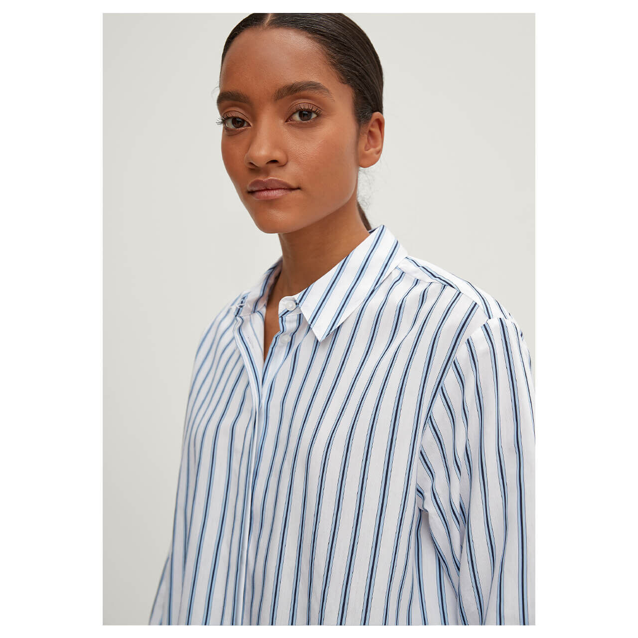 Comma Boxy Bluse für Damen in Hellblau gestreift, FarbNr.: 50J1