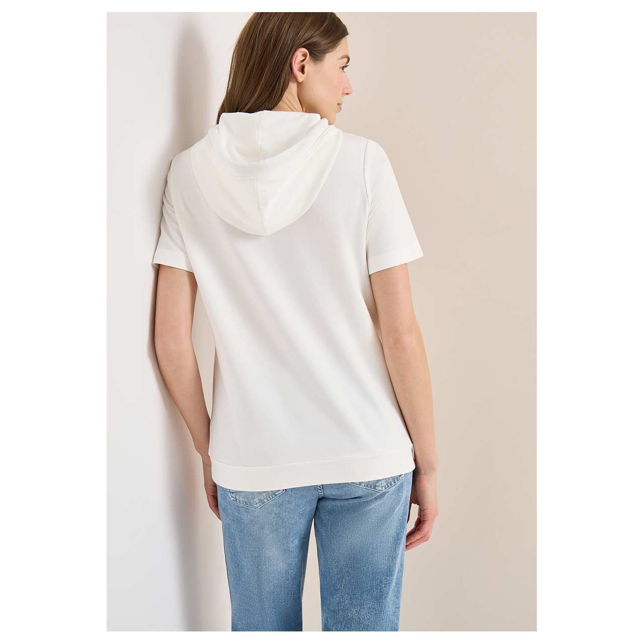 Damen Kurzarm Hoodie Sweatshirt Beauté Print von Cecil in Cremeweiß mit Print, Rückansicht am Model