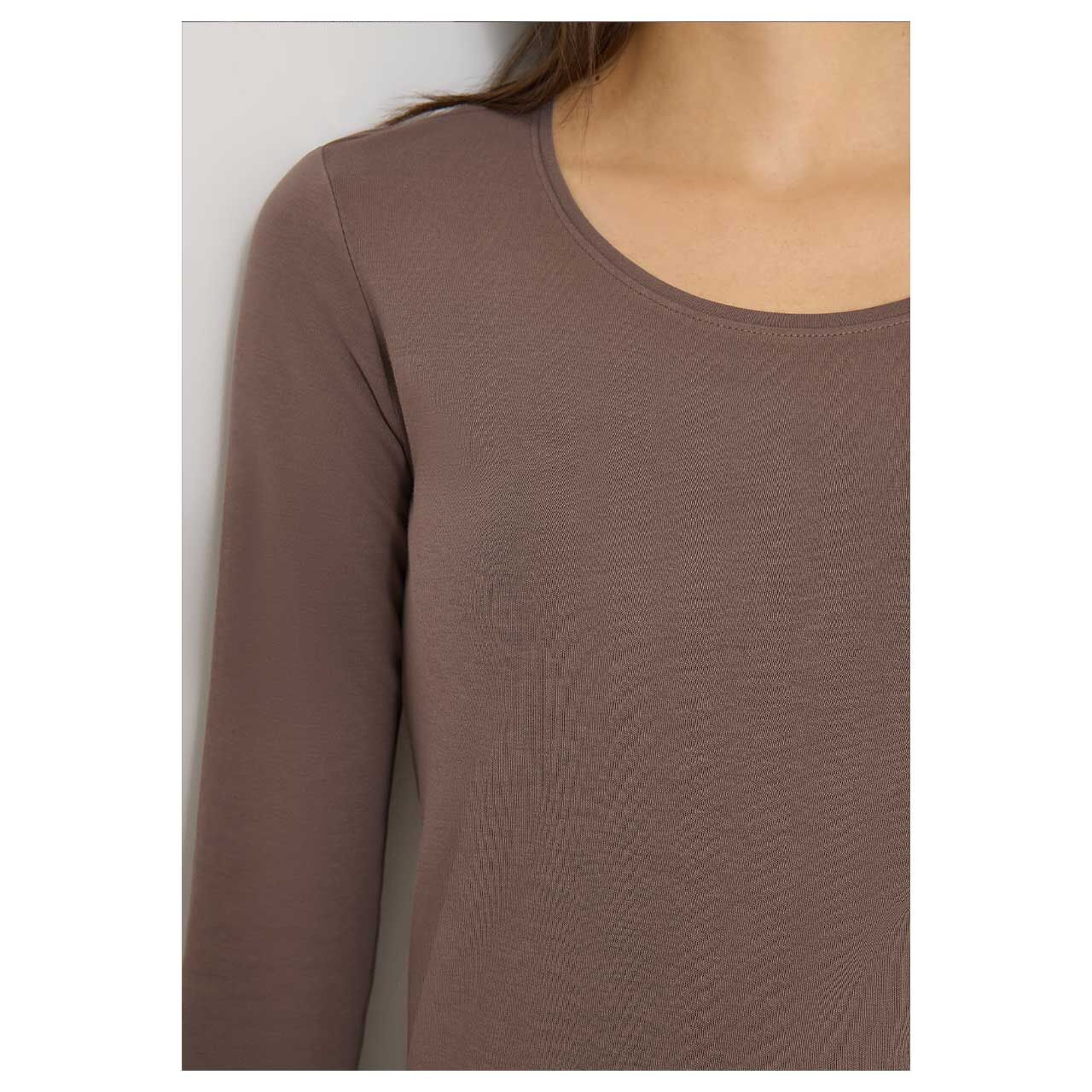Damen Langarm Shirt Pia von Cecil in Braun, Detailansicht vorne am Model