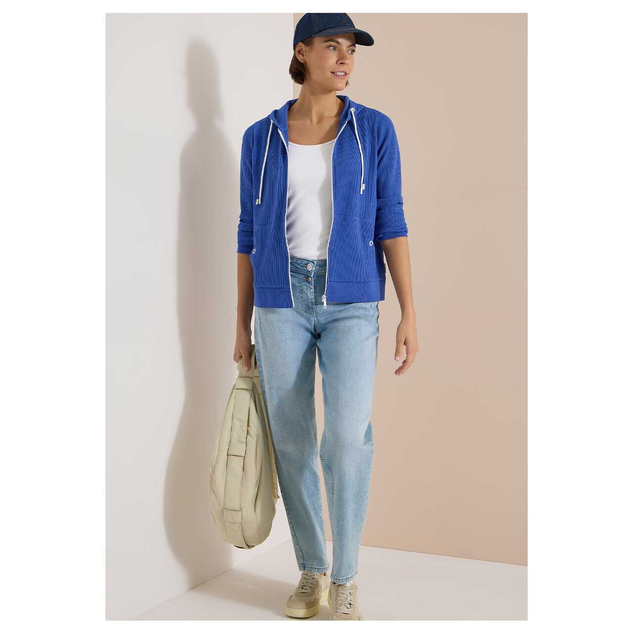 Damen Hoodie Shirtjacke Structured von Cecil in Blau, Ganzkörperansicht Model