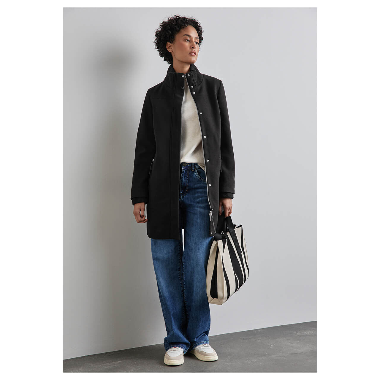 Street One Damen Mantel black with knit details
