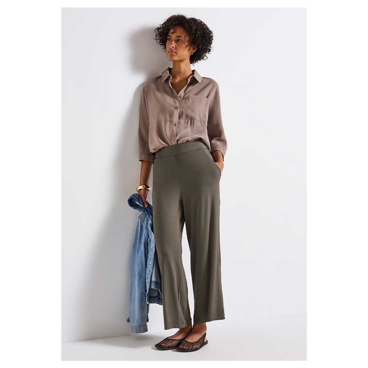 Stretch Damen 7/8 Hose Emee Wide Leg von Street One in Braun, Ganzkörperansicht