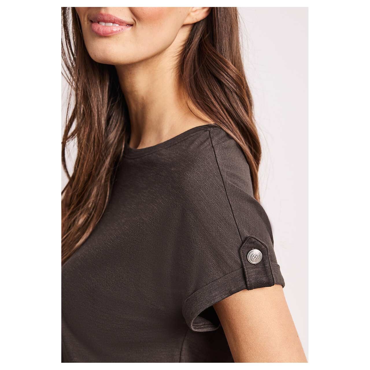 Damen T-Shirt Basic Deco Buttons von Street One in Dunkelbraun meliert, Detailansicht Schulter am Model