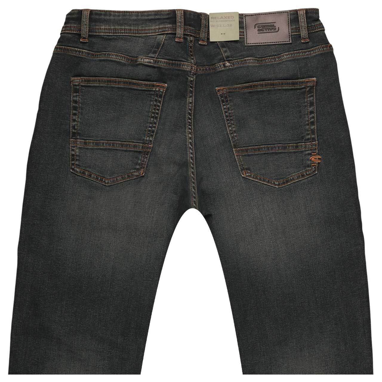 Stretch Herrenjeans Woodstock von Camel active in Dunkelblau verwaschen, detaillierte Rückansicht