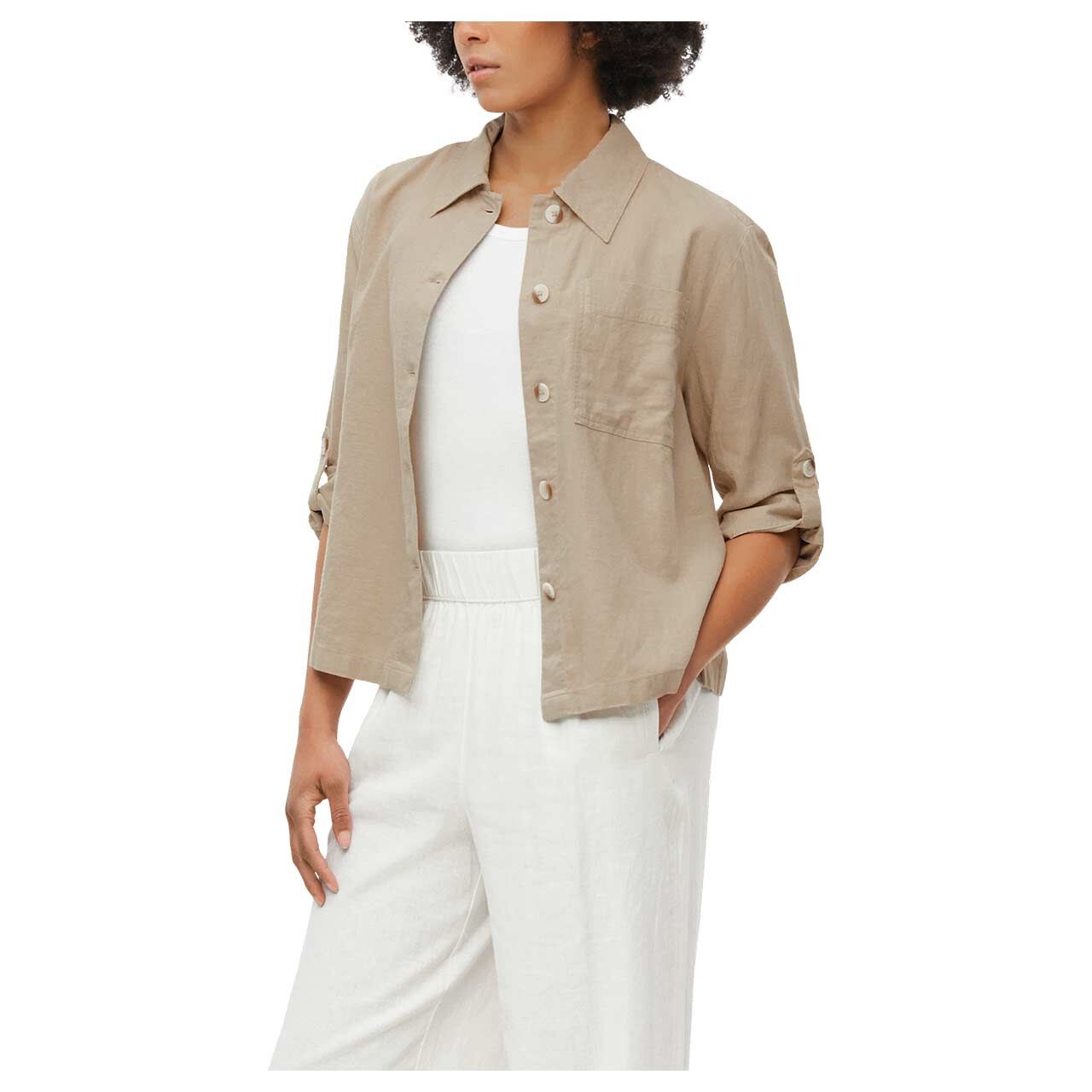 Damen 3/4 Arm Bluse von s.Oliver in Hellbraun, offene Vorderansicht am Model