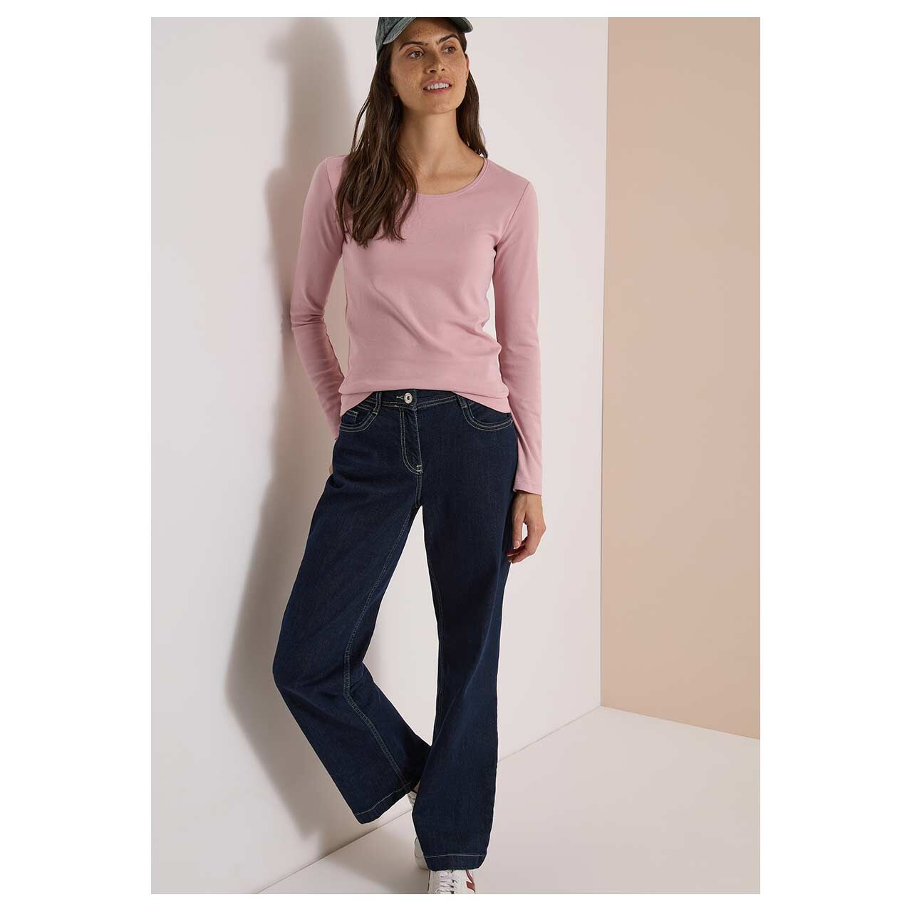 Damen Langarm Shirt Pia von Cecil in Rosa, Ganzkörperansicht am Model