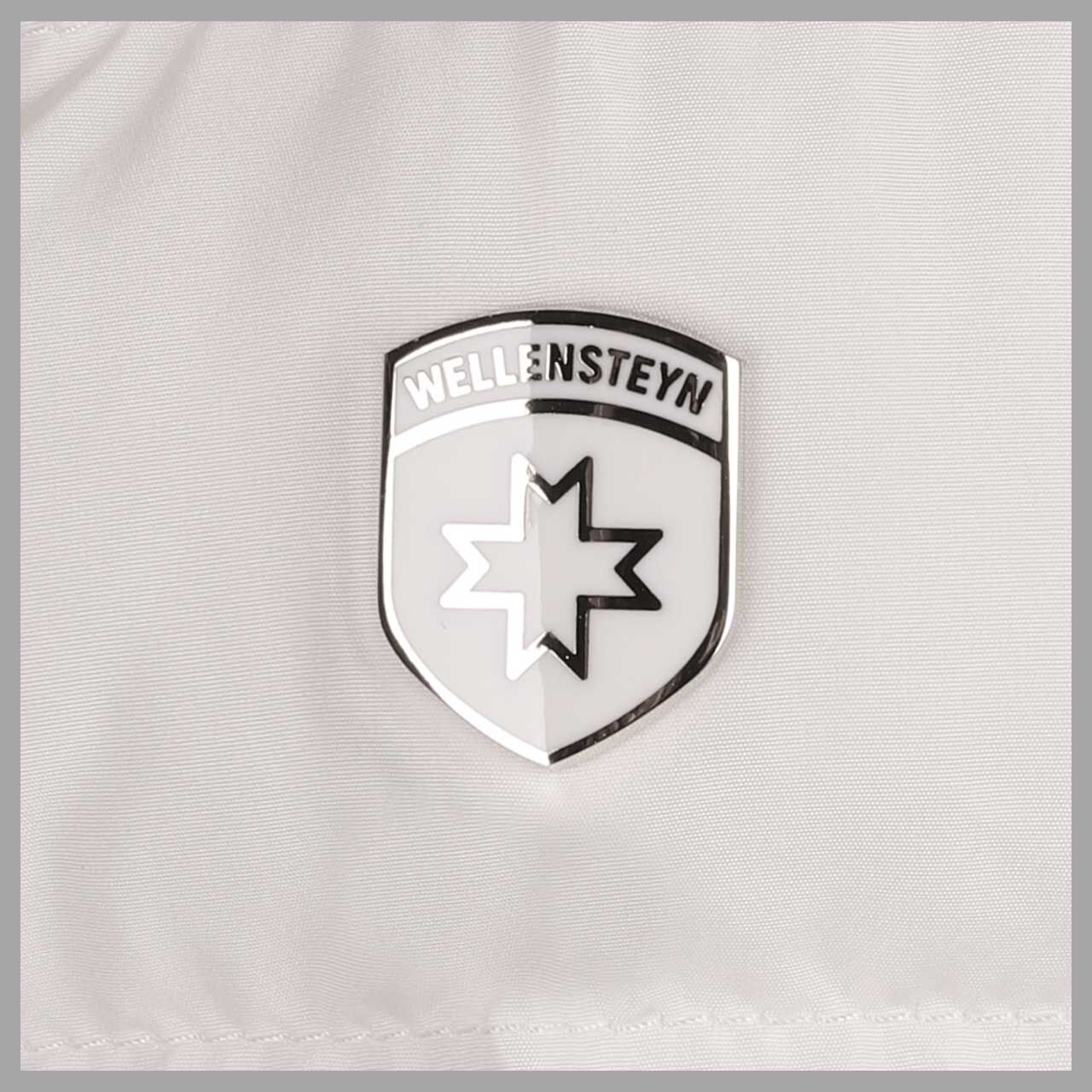 Damen Jacke Italy Hood von Wellensteyn in Perlmuttweiß, Detailbild vom Logo