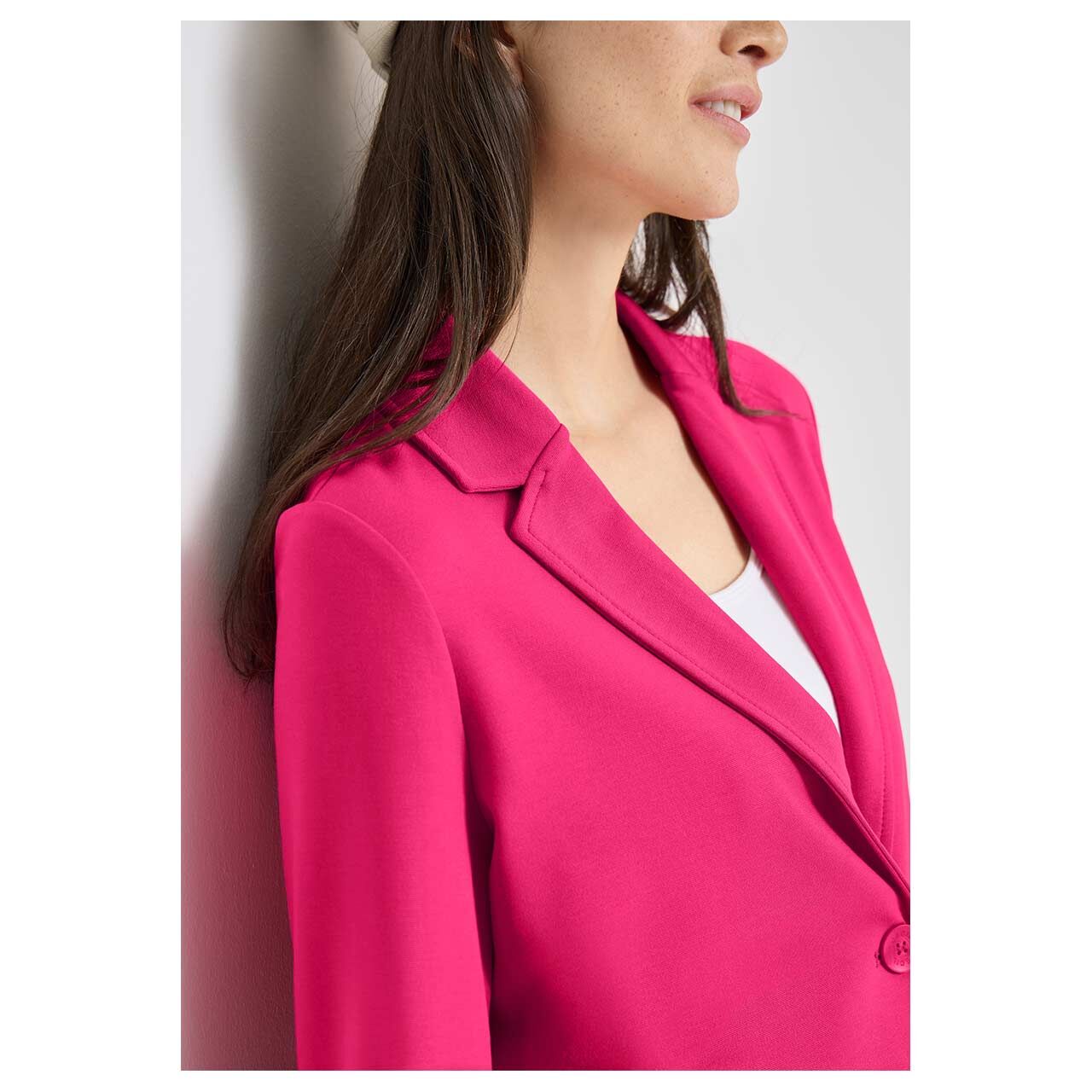 Damen Sweat Blazer Welt Pockets von Cecil in Pink, Seitenansicht am Model