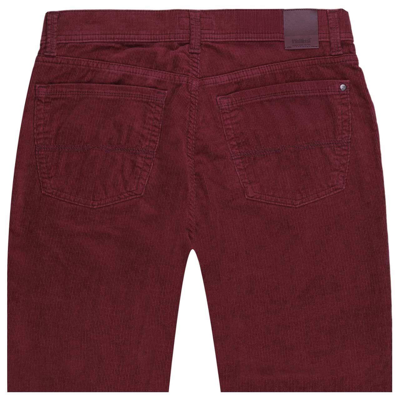 Stretch Herren Cordhose Rando in Weinrot von Pioneer, detaillierte Rückansicht