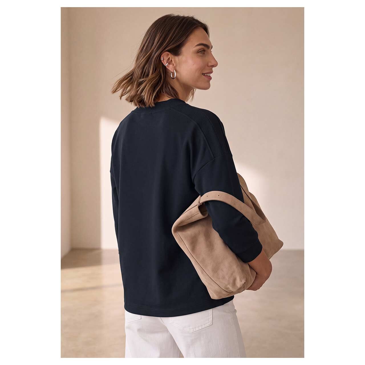Street One Damen 3/4 Arm Shirt U-Boat Shirt in Dunkelblau, Rückansicht am Model