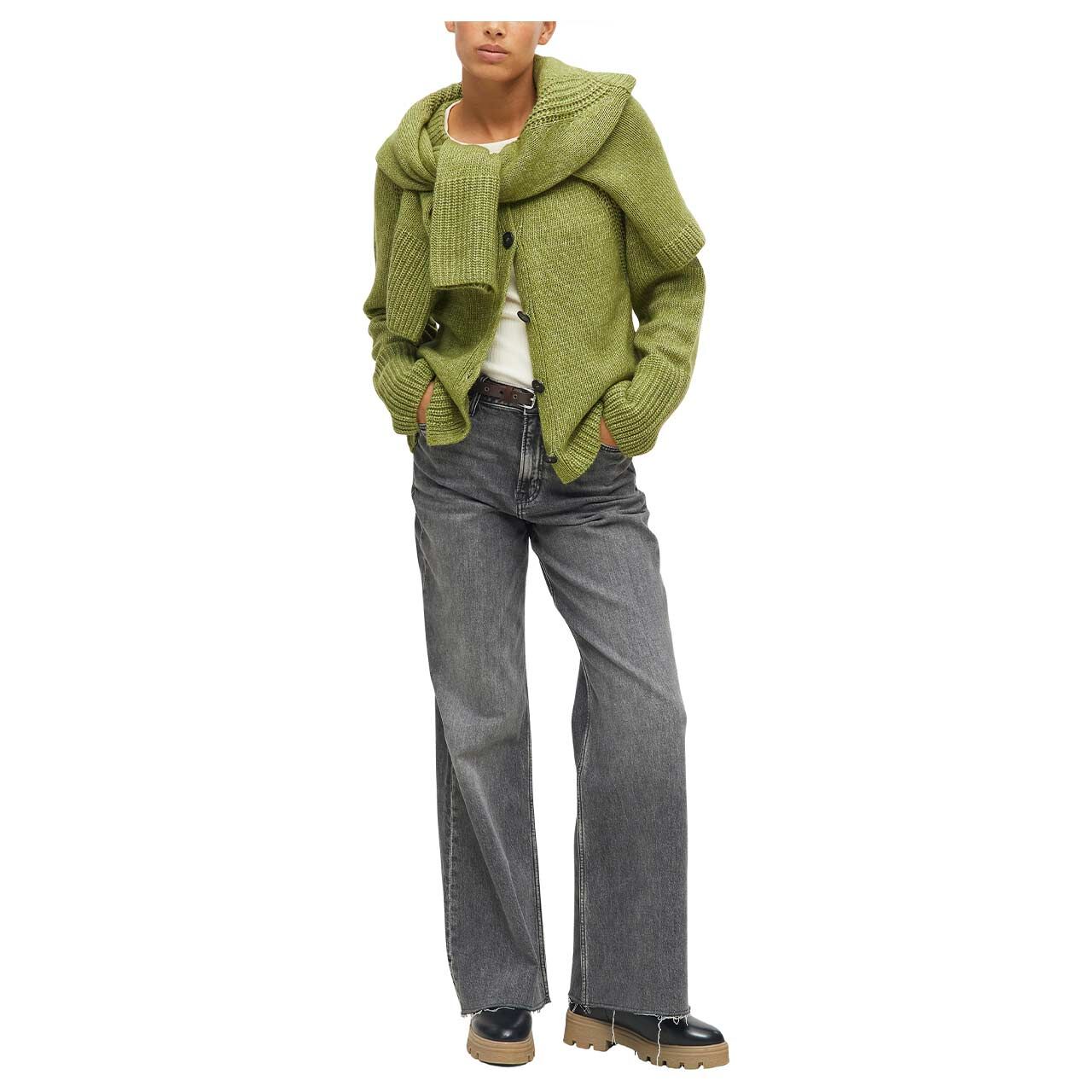 Damen Strickjacke von s.Oliver in Olivgrün, Ganzkörperansicht am Model