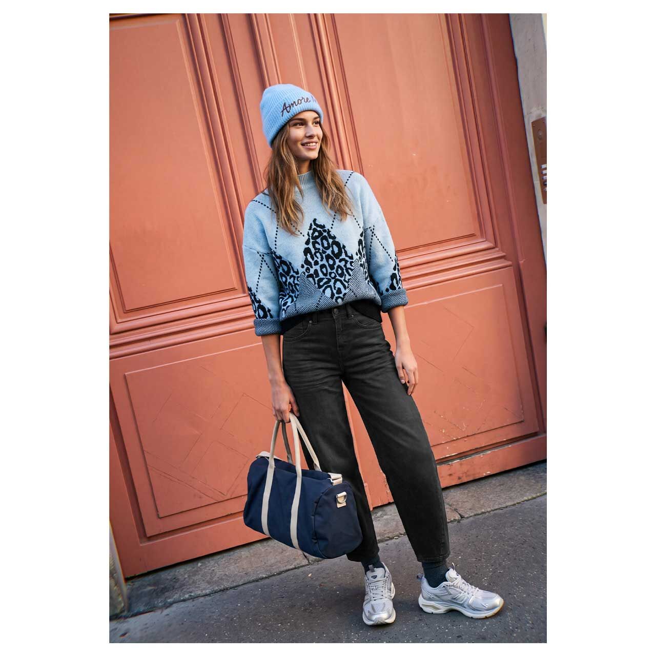 Damen Ankle Jeans Mika von Street One Studio in Schwarz verwaschen, Ganzkörperansicht am Model