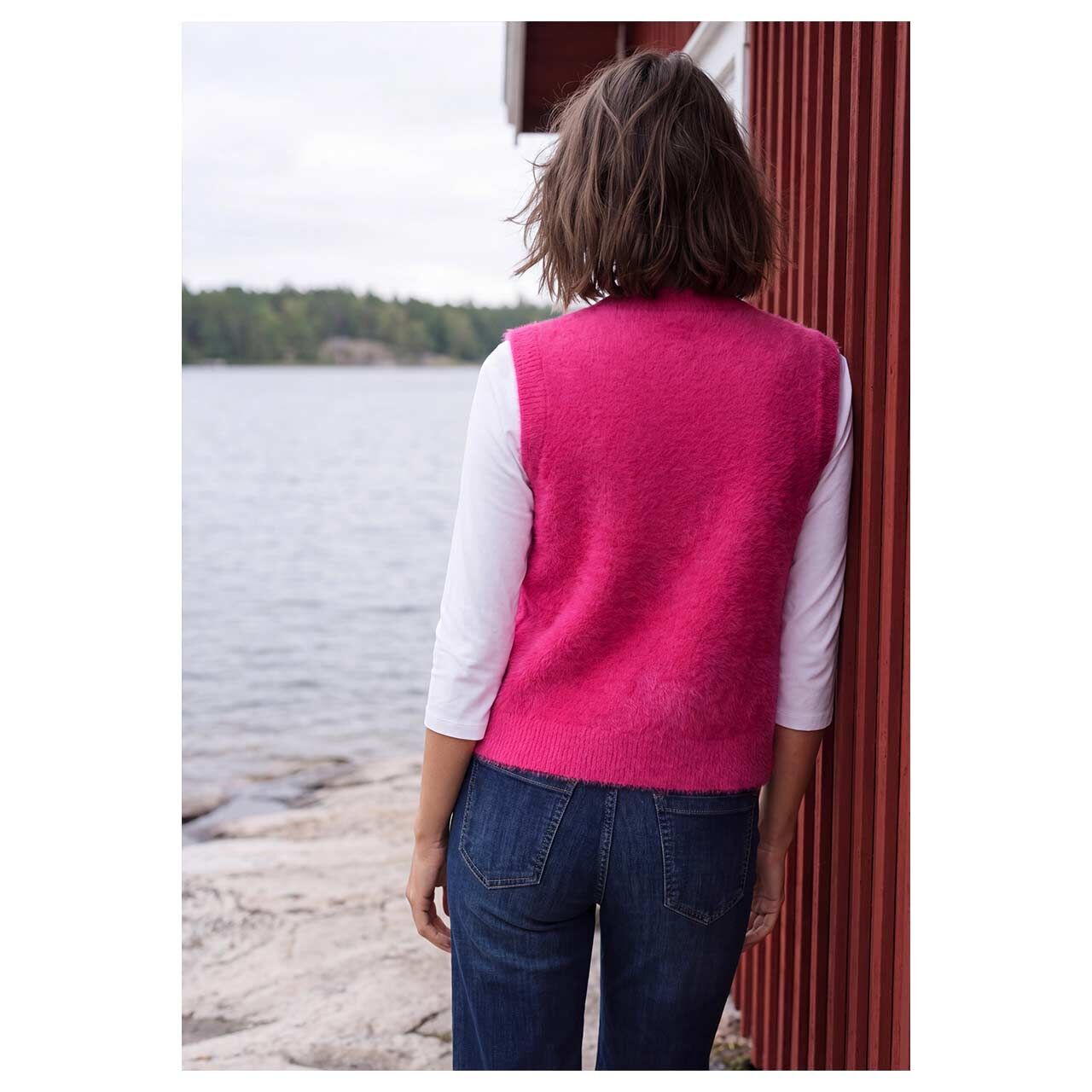 Damen Strickweste Open Feather Yarn Vest von Cecil in Pink, Rückansicht am Model