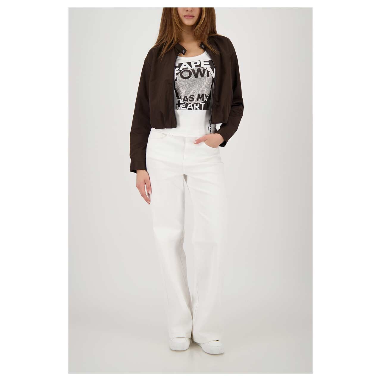 Damen Jacke von Monari in Dunkelbraun, Ganzkörperansicht am Model