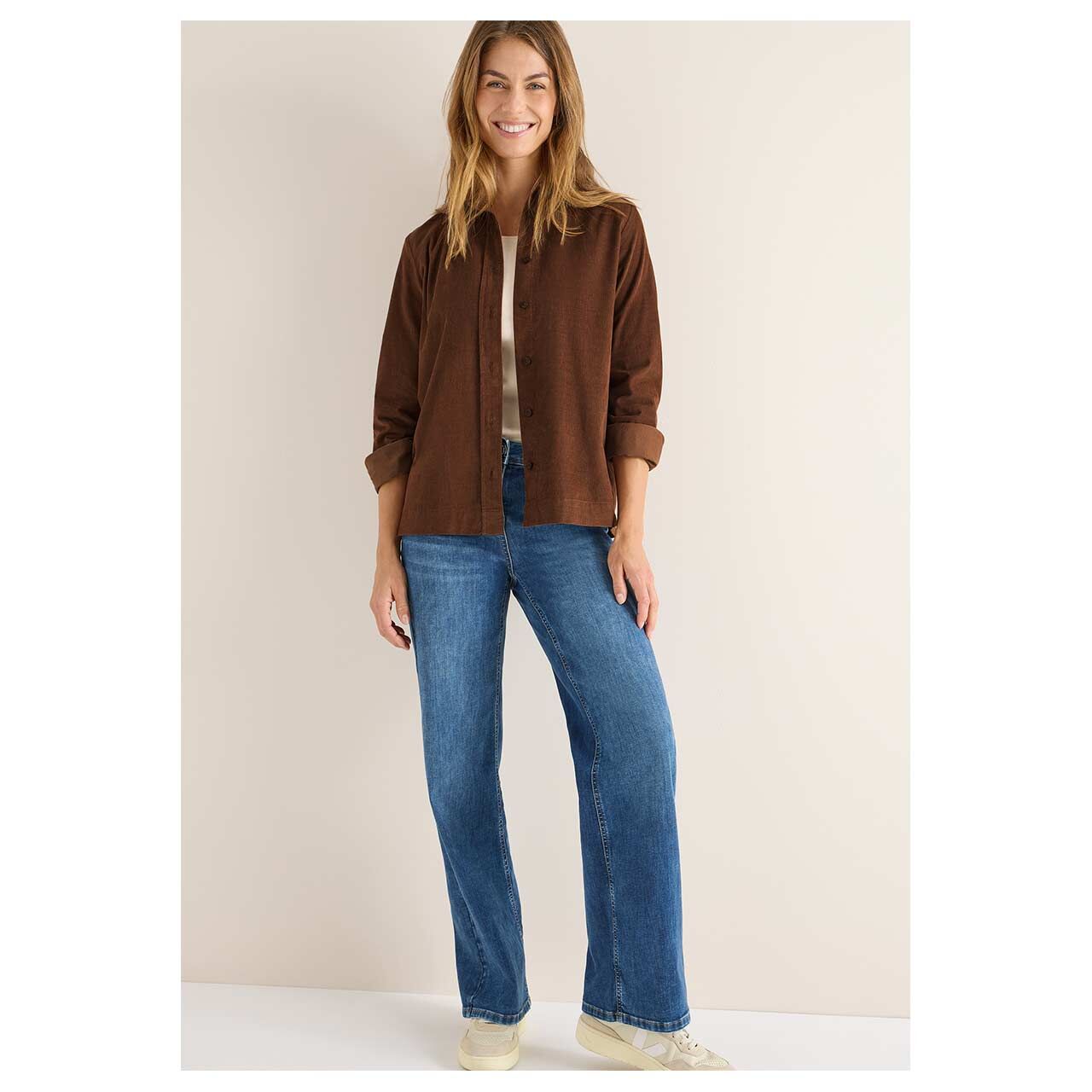 Damen Langarm Cord Bluse Solid Corduroy von Cecil in Braun, Ganzkörperansicht am Model