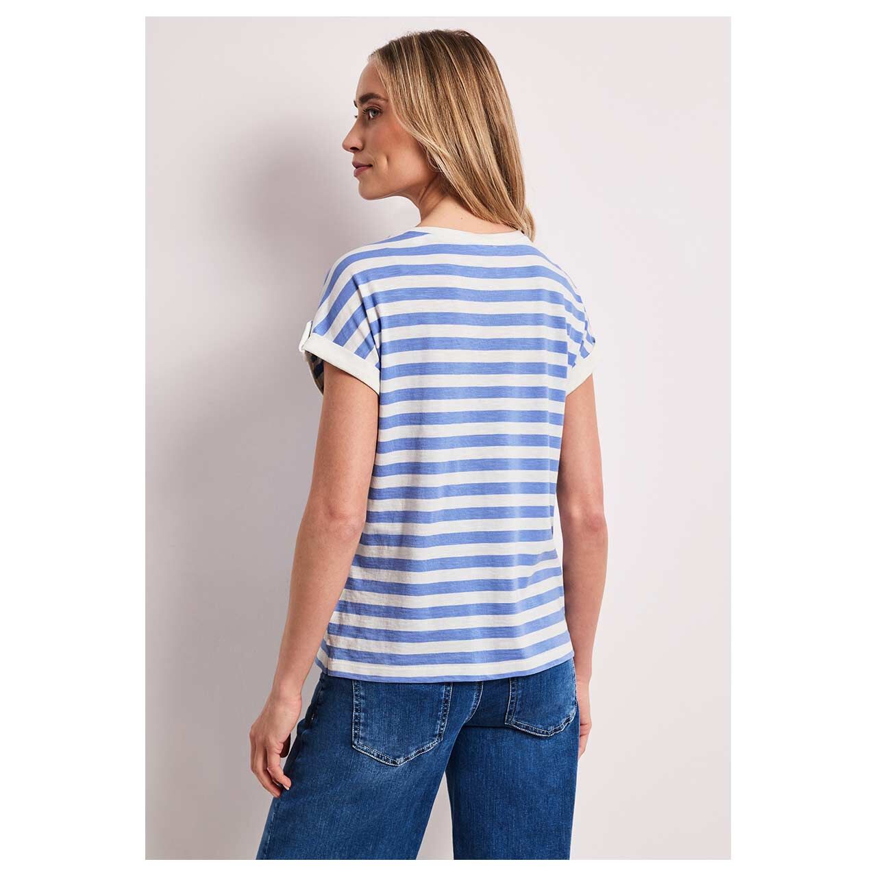 Damen T-Shirt Basic Deco Buttons von Street One in Hellblau gestreift, Rückansicht am Model