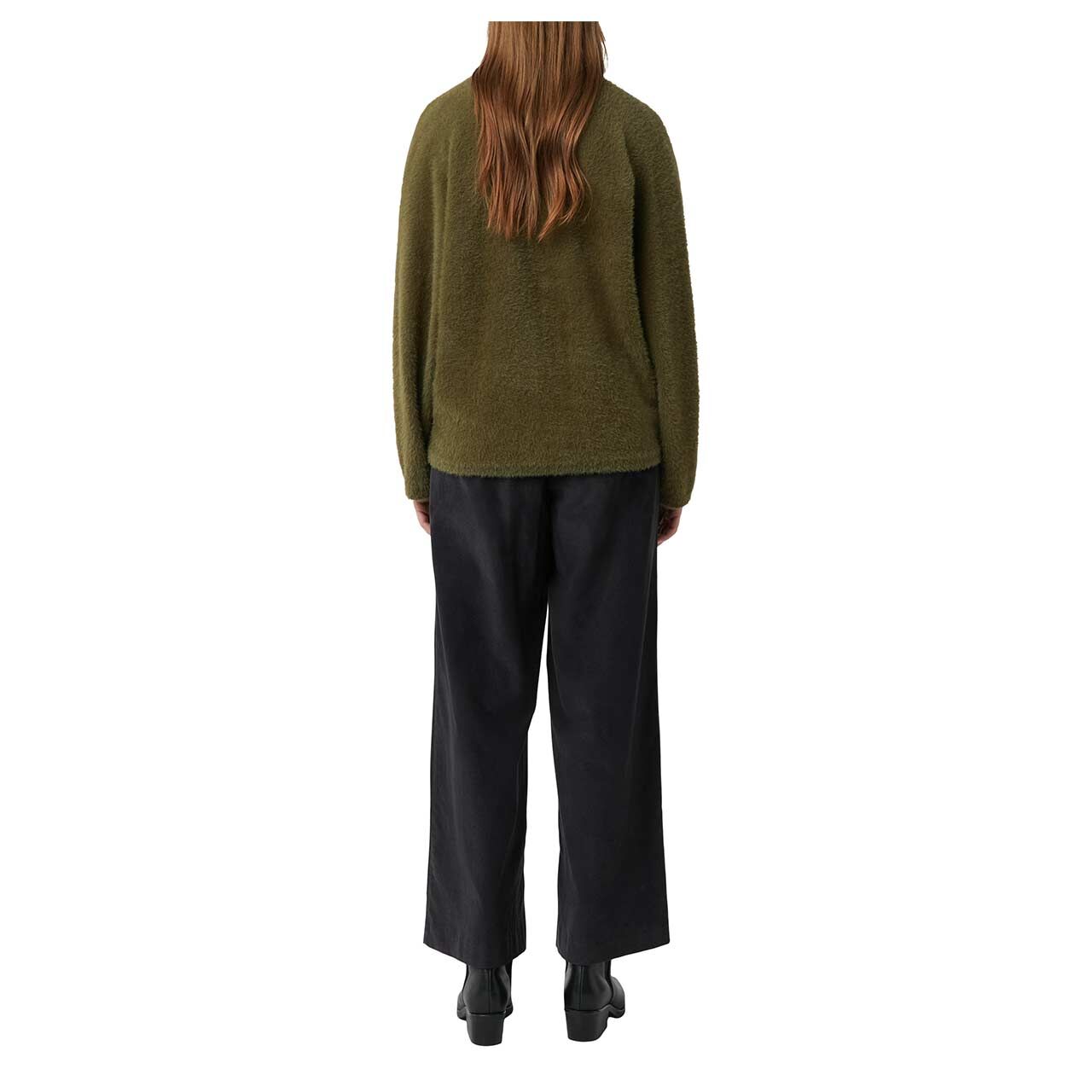 Damen Strickjacke von Comma in Olivgrün, Ganzkörperansicht Model