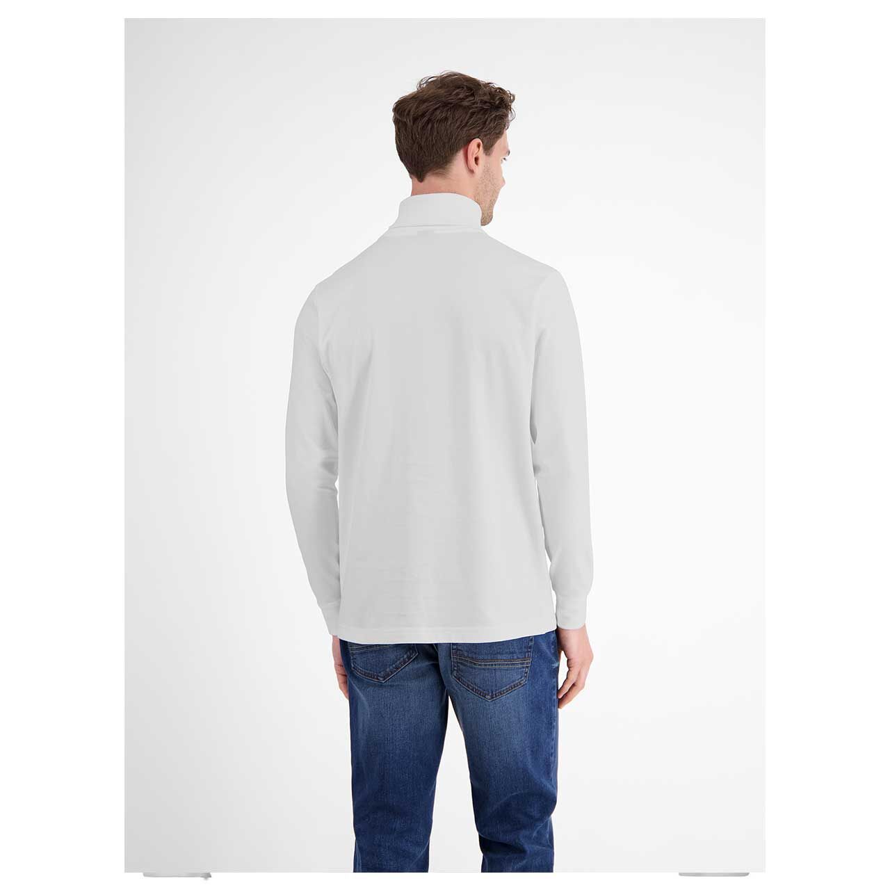 Herren Rollkragen Langarm Shirt von Lerros in Cremeweiß, Rückansicht am Model