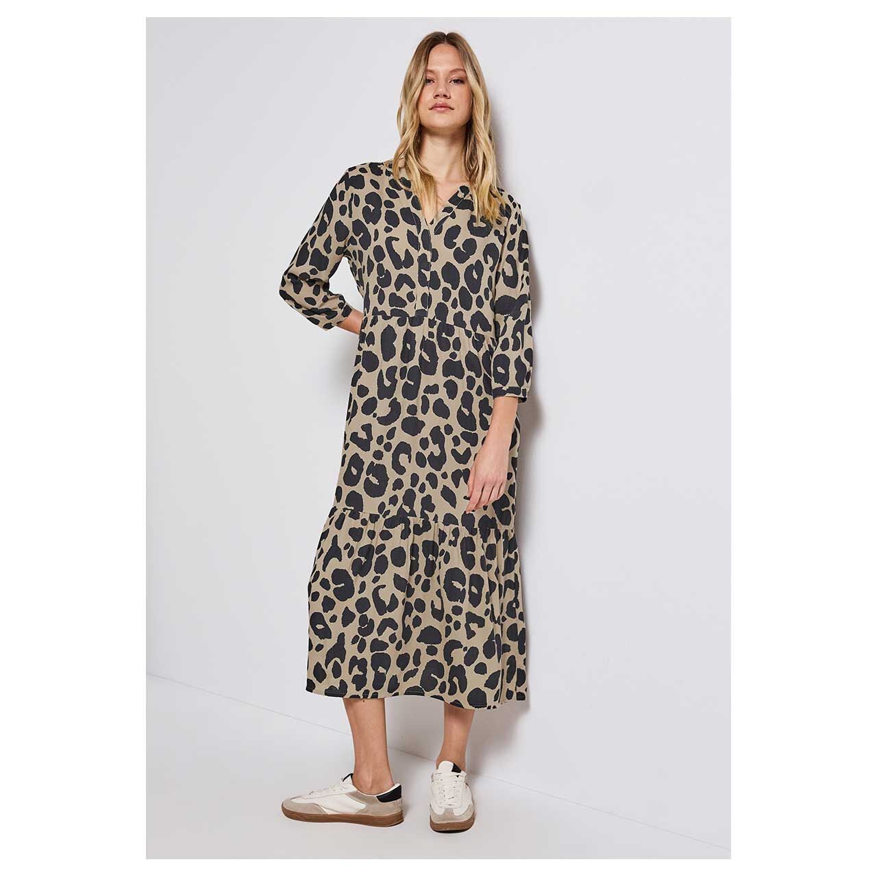 Damen 3/4 Arm Kleid Volant Dress von Street One in Beige mit Leo-Print, Gesamtansicht getragen