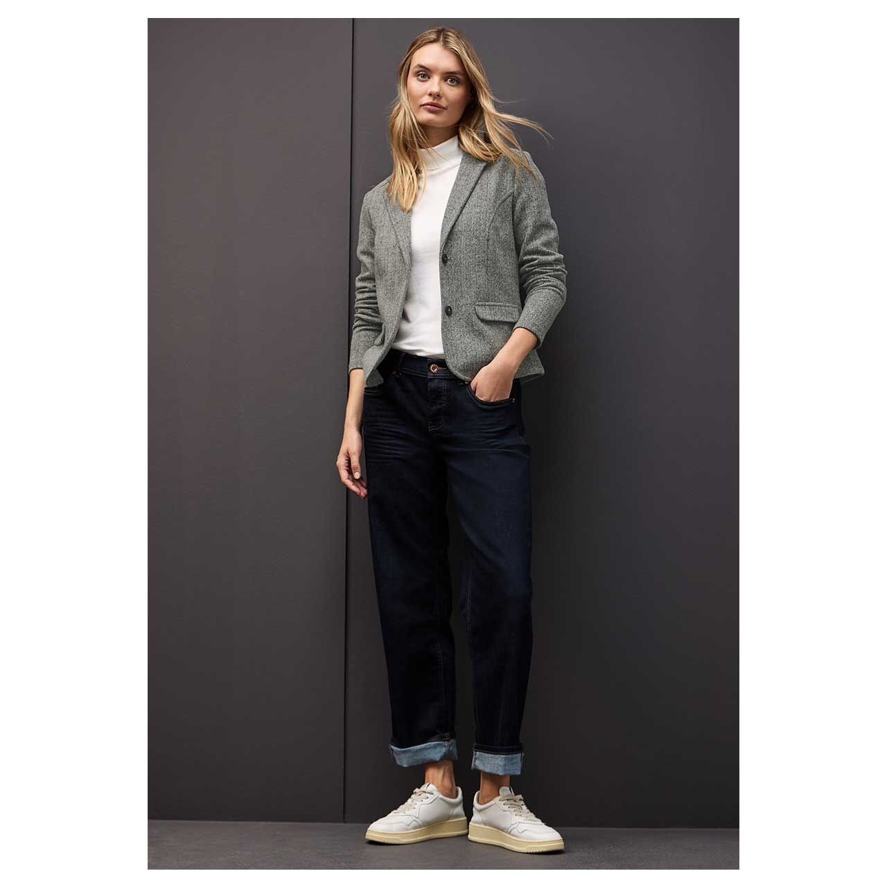 Damen Blazer Basic von Street One in Schwarz meliert, Ganzkörperansicht am Model
