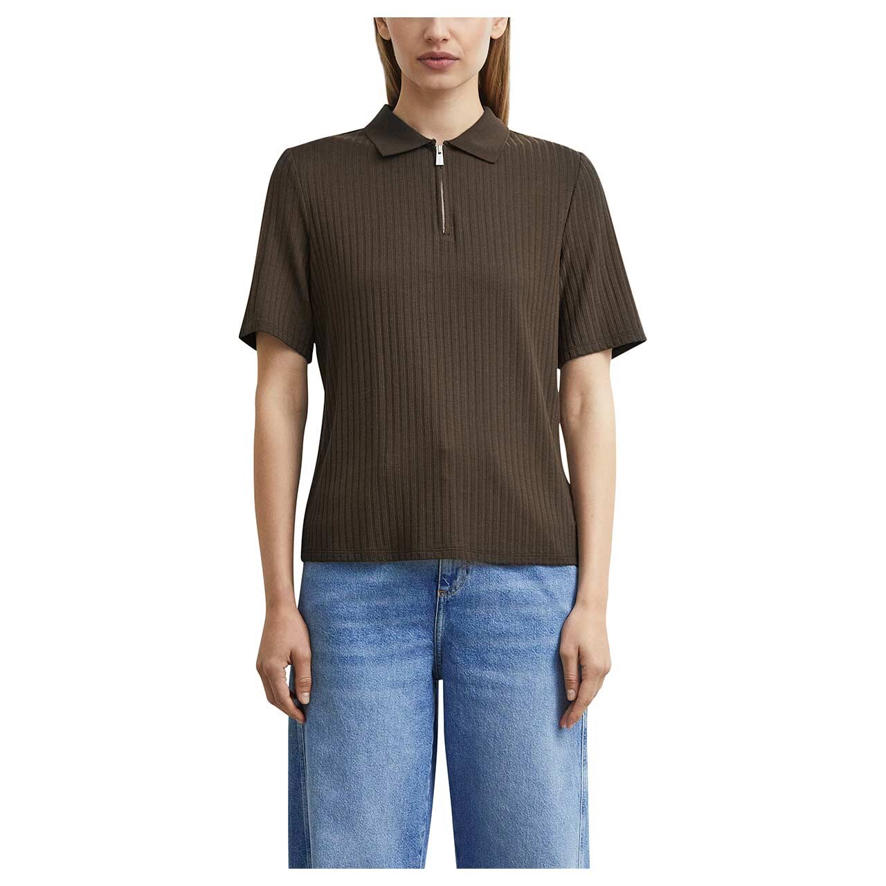 Damen Poloshirt von Comma in Dunkelbraun, Vorderansicht am Model
