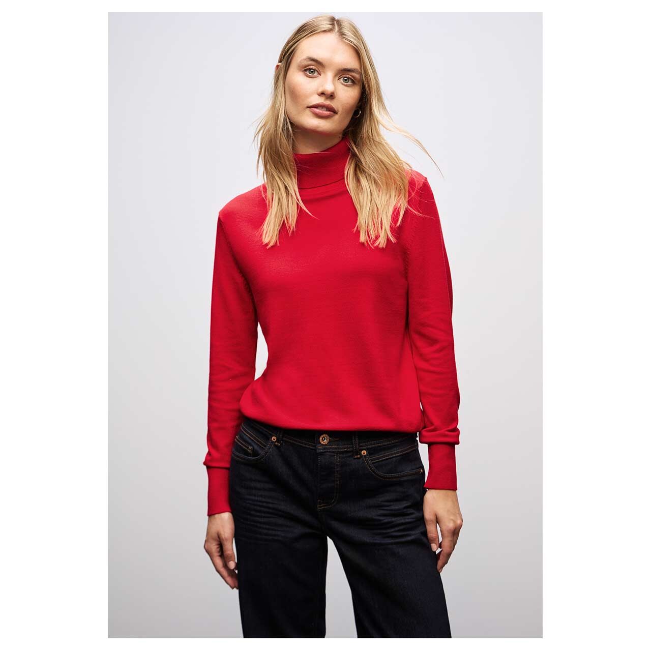 Damen Rollkragen Pullover Basic Roll-Neck von Street One in Rot, Vorderansicht am Model