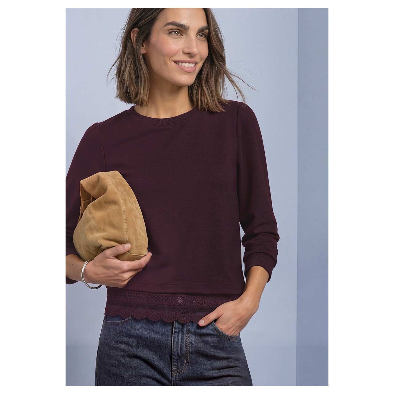 Street One Damen 3/4 Arm Shirt Lace Bottom in Lila, detaillierte Vorderansicht am Model