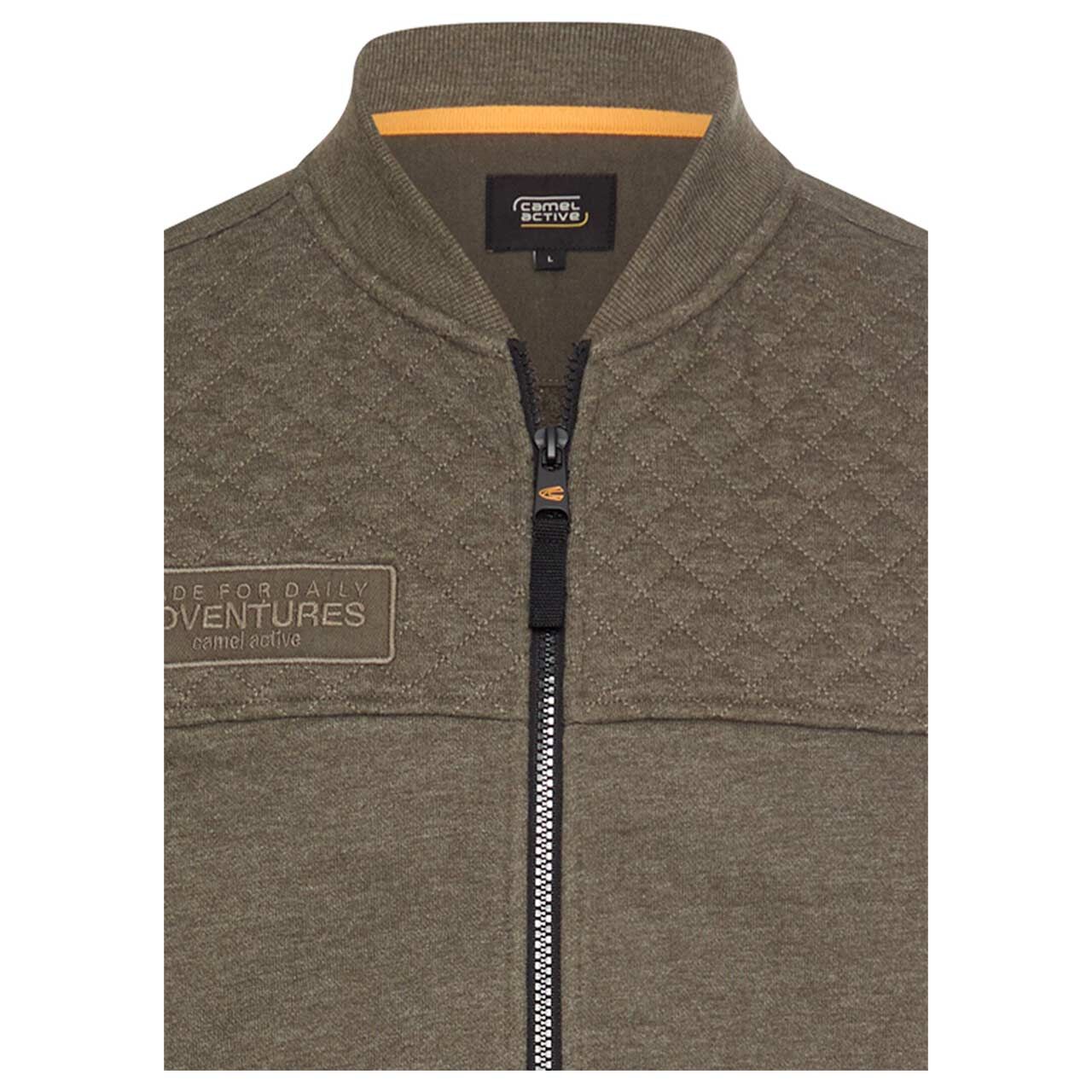 Herren Sweatjacke von Camel active in Olivgrün, Detailansicht vorne