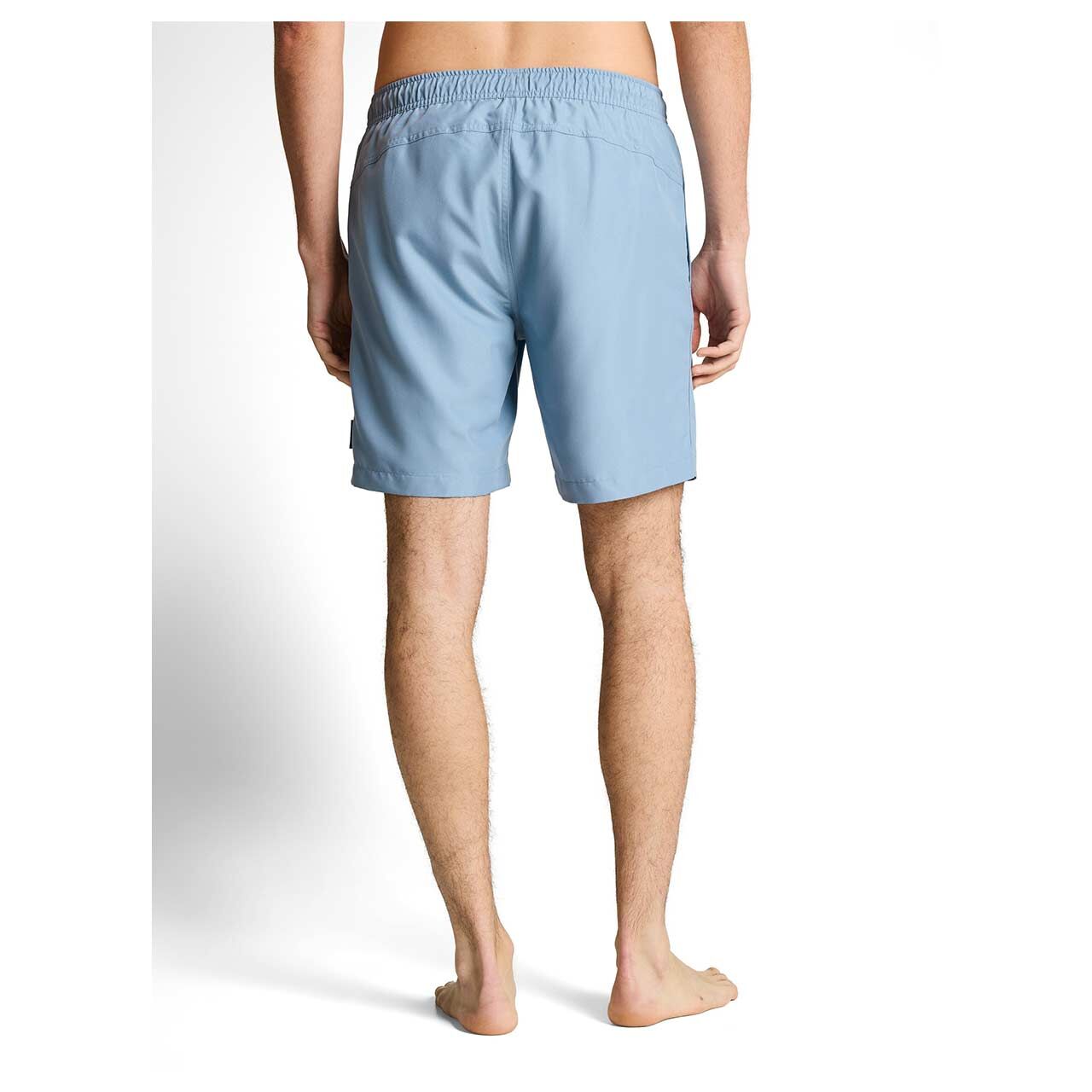 Herren Swim Shorts von Tom Tailor in Hellblau, Rückansicht am Modell