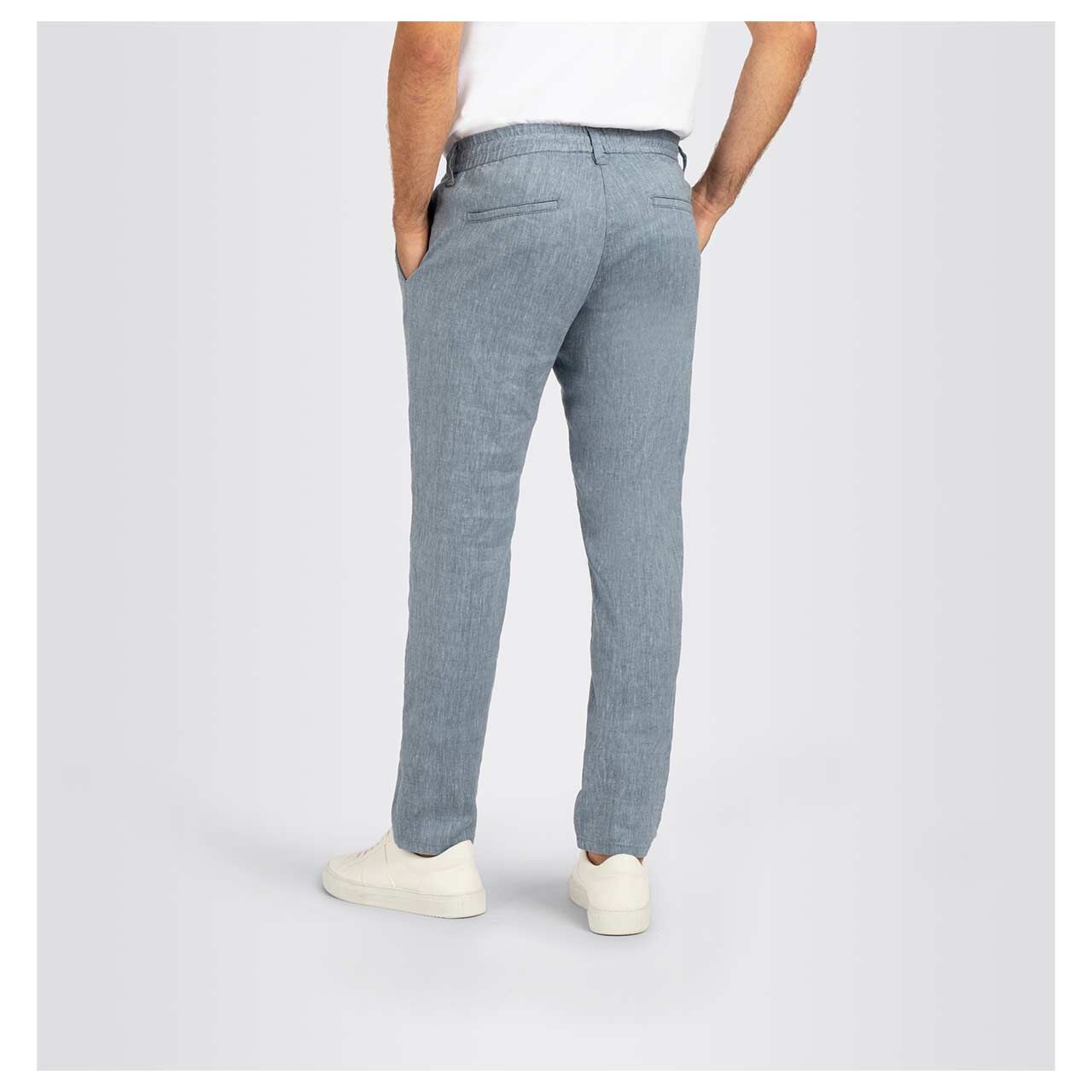 Herren Lennox Chino Leinenhose von MAC in Blau meliert, Rückansicht am Model