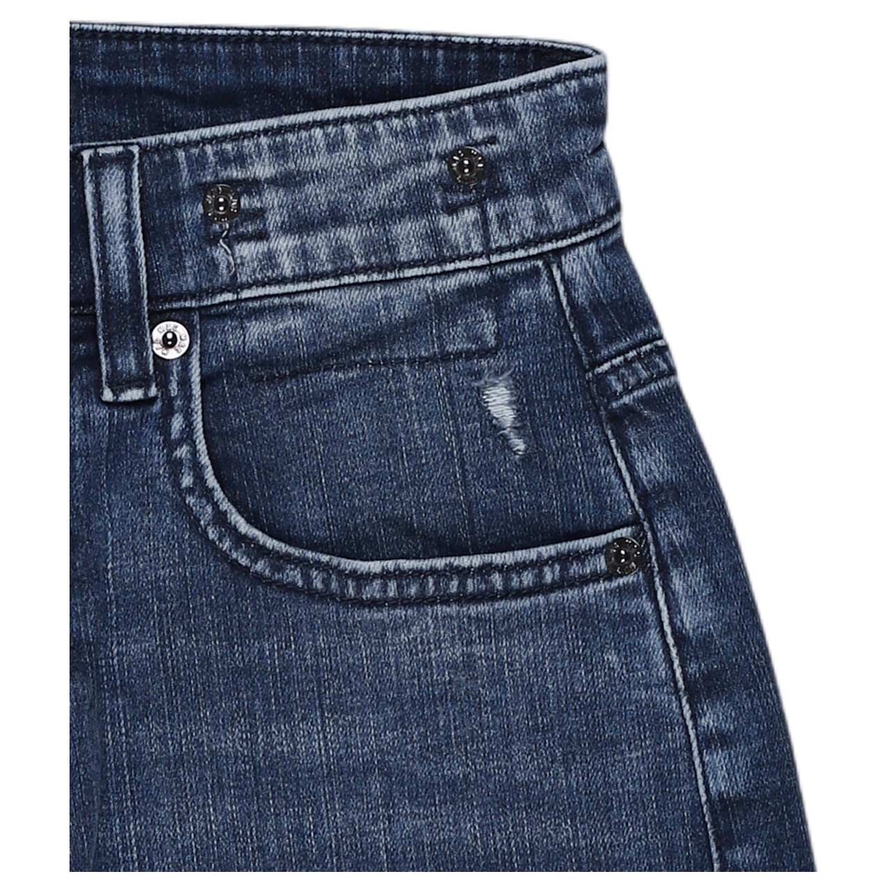 Damen 7/8 Jeans Boyfriend von MAC in Blau verwaschen mit Destroyed-Effekten, Detailansicht Destroyed-Effekt an der Fronttasche