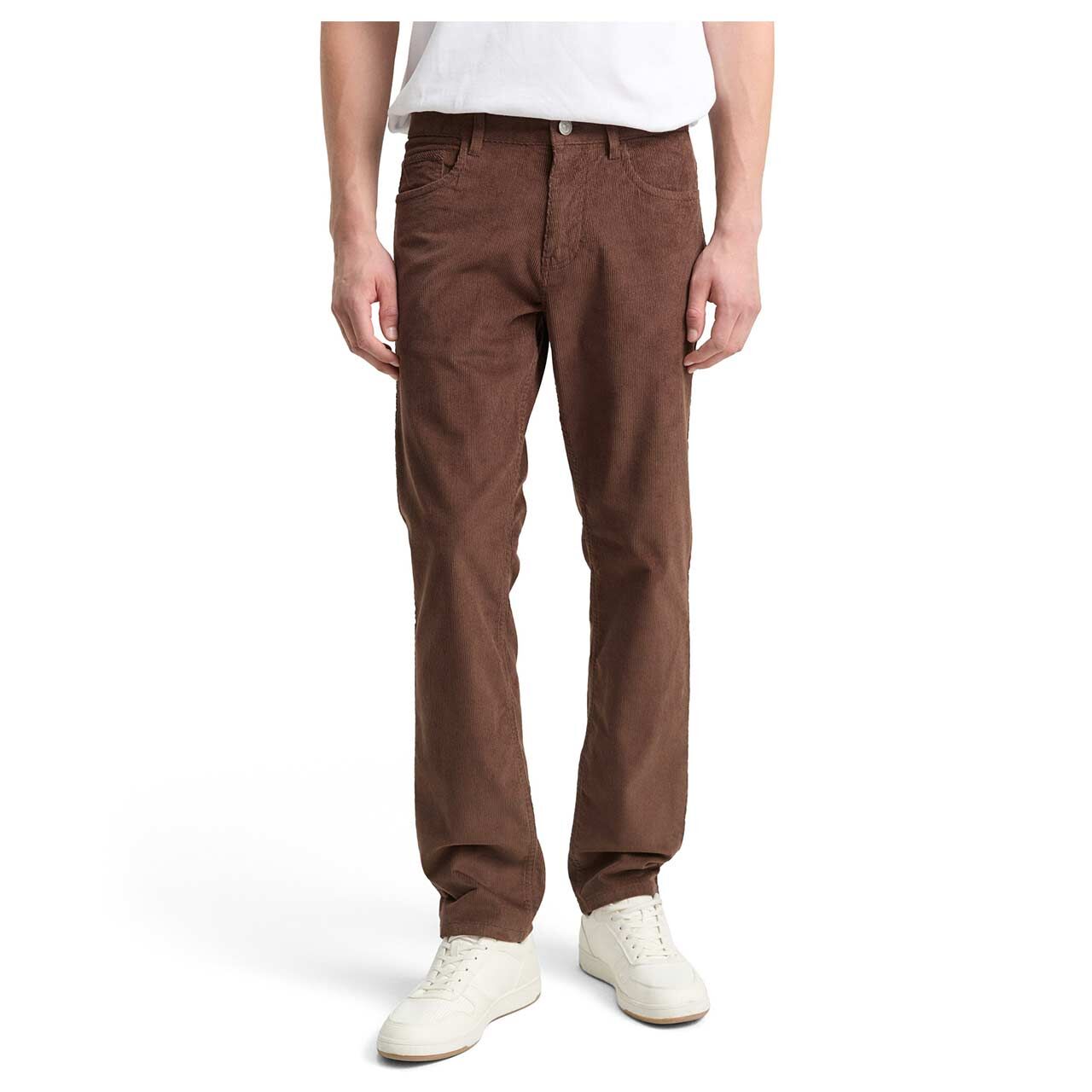 Herren Cordhose Marvin von Tom Tailor in Dunkelbraun, Vorderansicht am Model