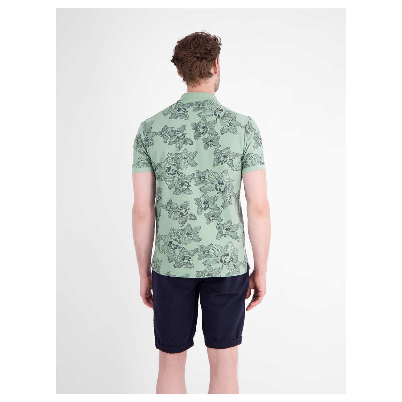 Herren Poloshirt von Lerros in Hellgrün mit Print, Rückansicht am Model