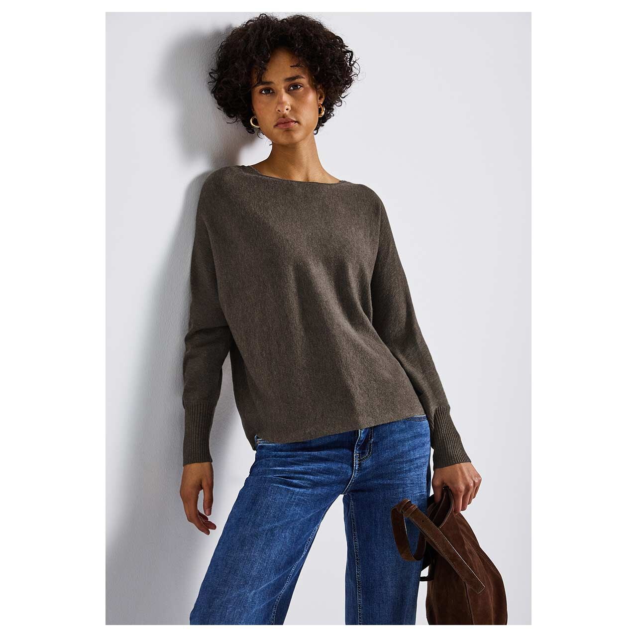 Damen Pullover U-Boat Dolman von Street One in Braun meliert, Vorderansicht am Model
