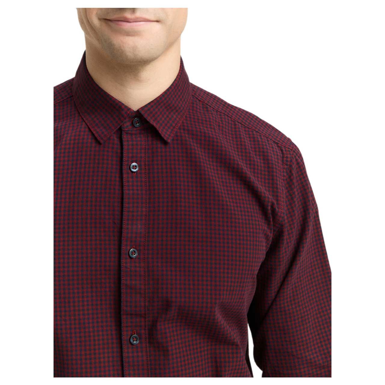 Herren Hemd von Tom Tailor in Rot kariert, Detailansicht am Model hinten