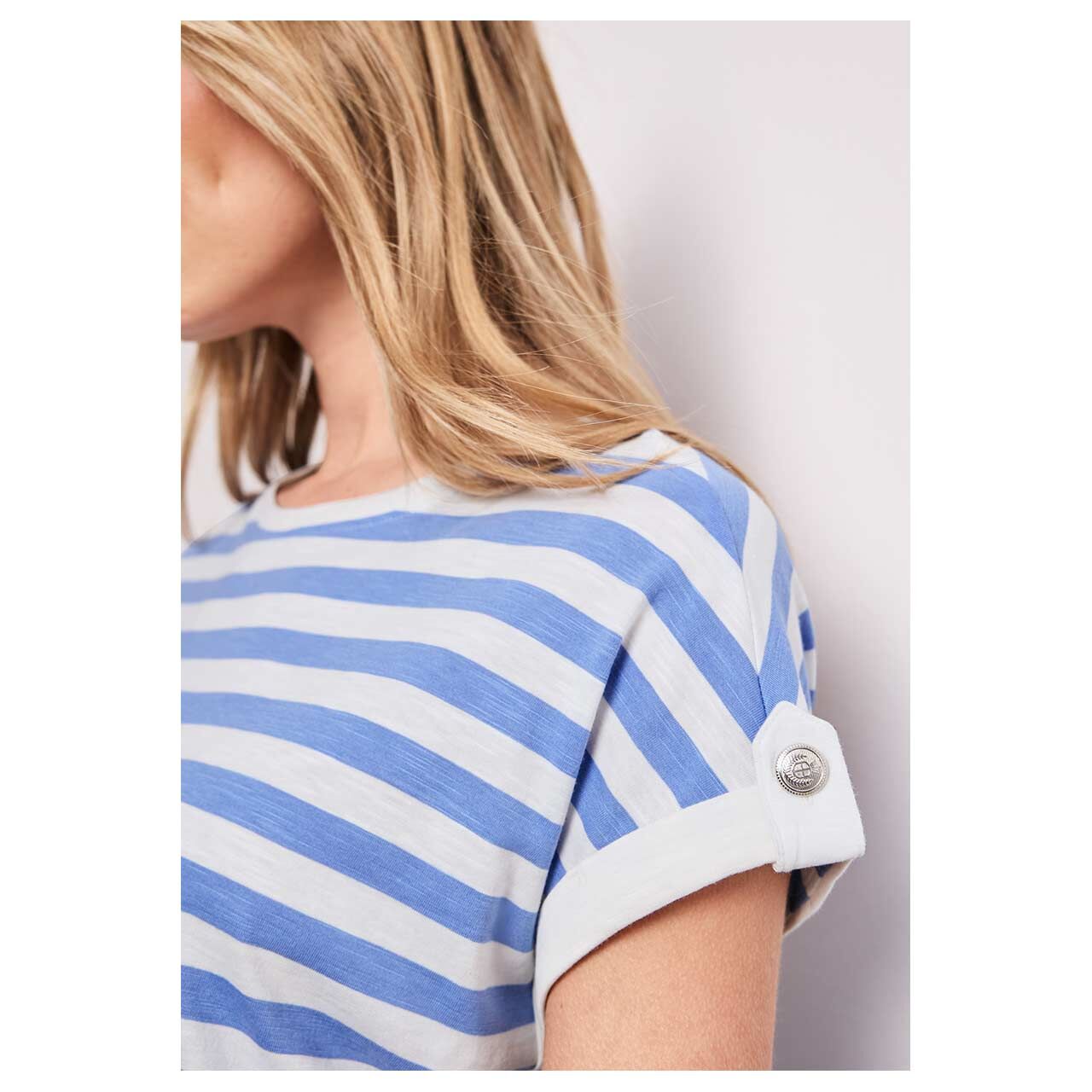 Damen T-Shirt Basic Deco Buttons von Street One in Hellblau gestreift, Schulteransicht am Model