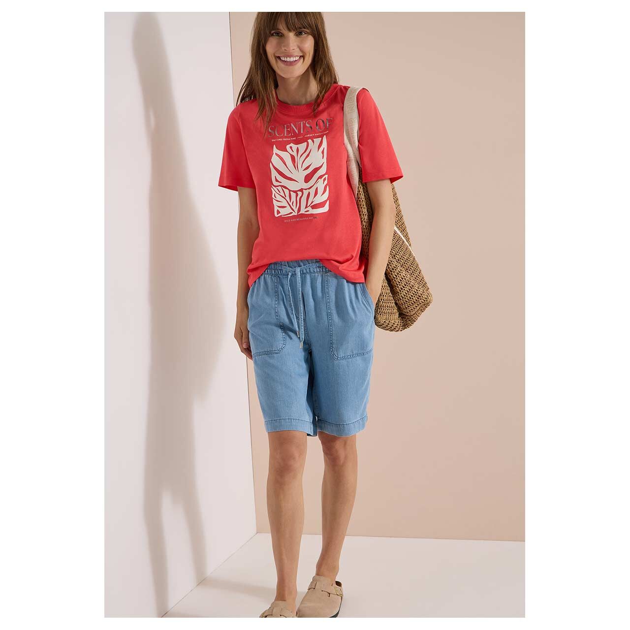 Damen T-Shirt Monstera Print von Cecil in Korallenrot mit Print, Ganzkörperansicht am Model