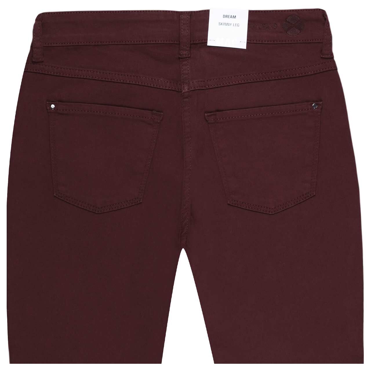 Damenjeans Dream Skinny von MAC in Burgunderrot, detaillierte Rückansicht