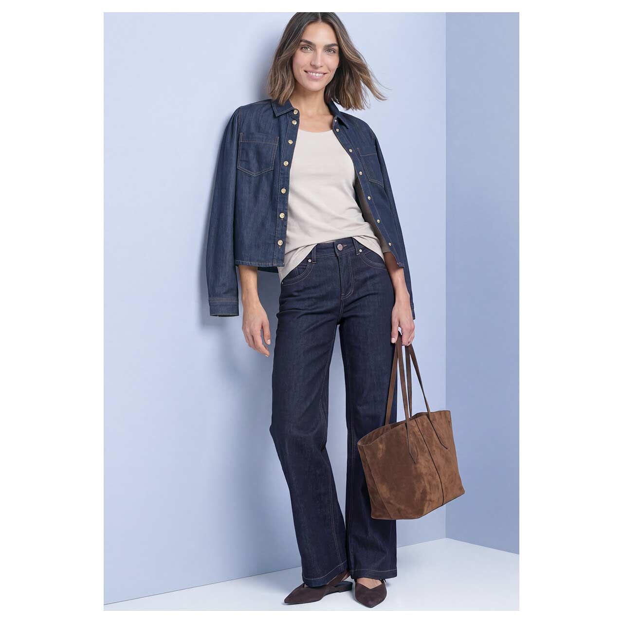 Damen 3/4 Arm Shirt Pania von Street One in Hellbeige, Ganzkörperansicht am Model