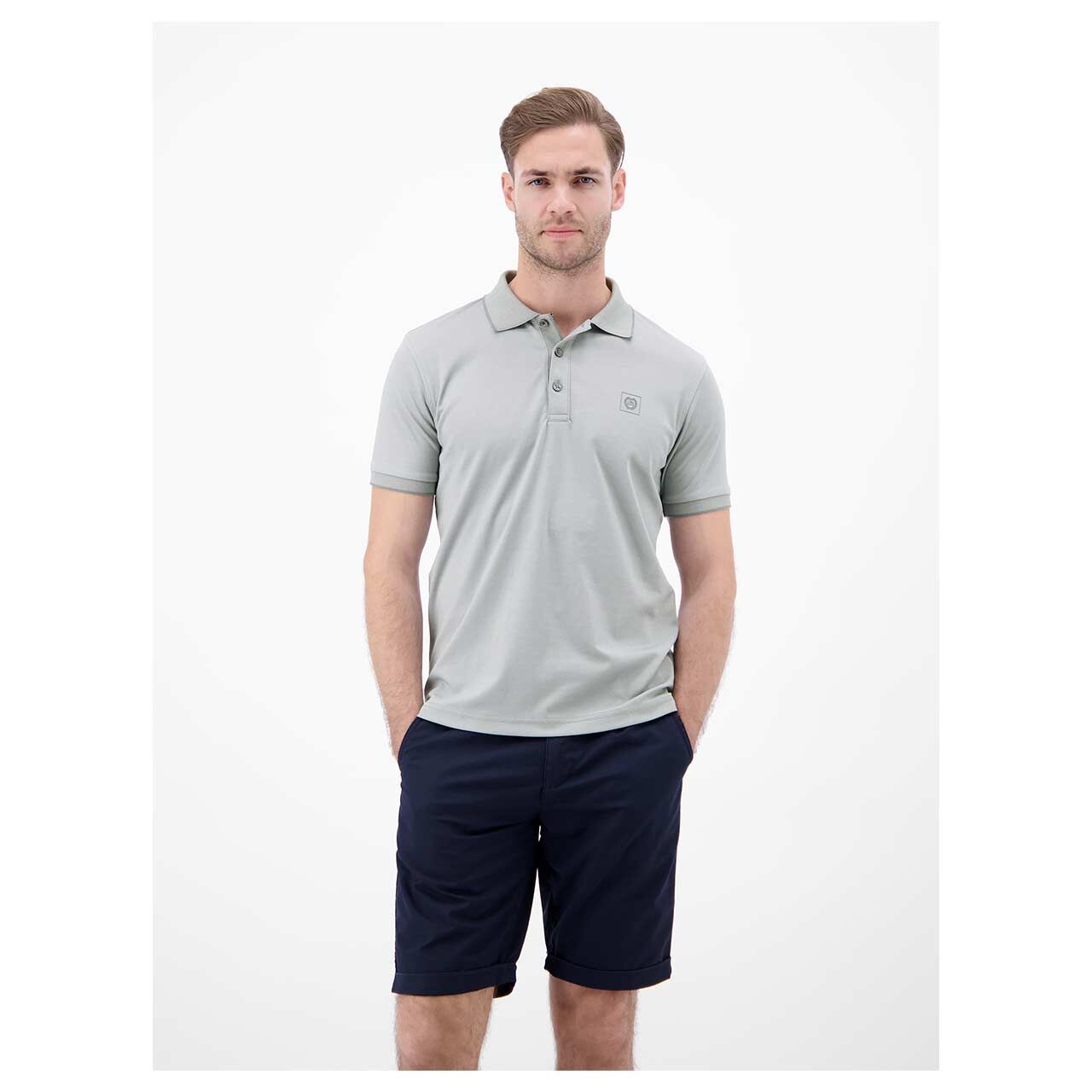 Herren Poloshirt von Lerros in Hellgrau, Vorderansicht am Model