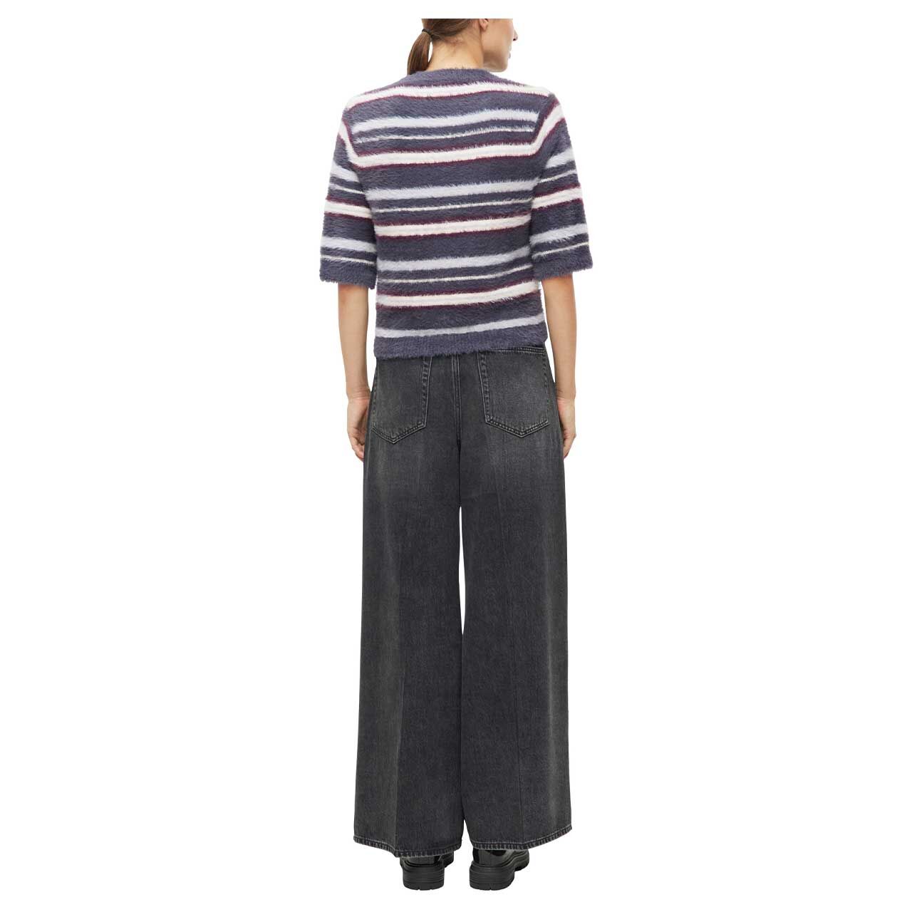 Damen Kurzarm Pullover von s.Oliver in Grau gestreift, Rückansicht am Model