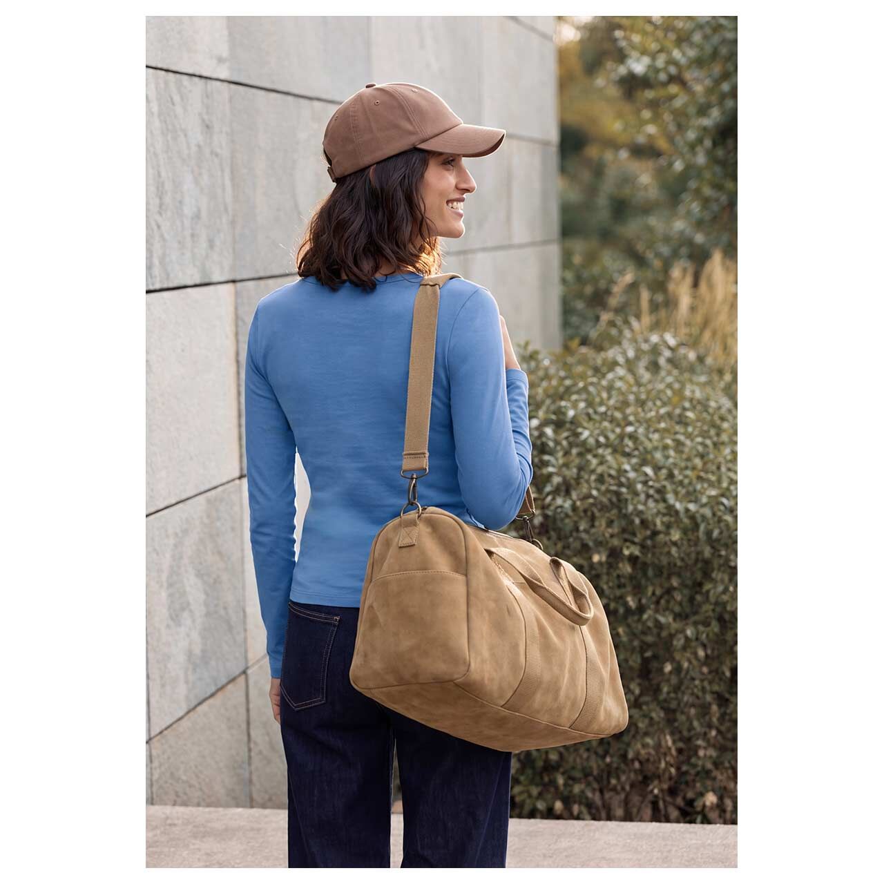 Damen Langarm Shirt Pia von Cecil in Hellblau, Rückansicht am Model