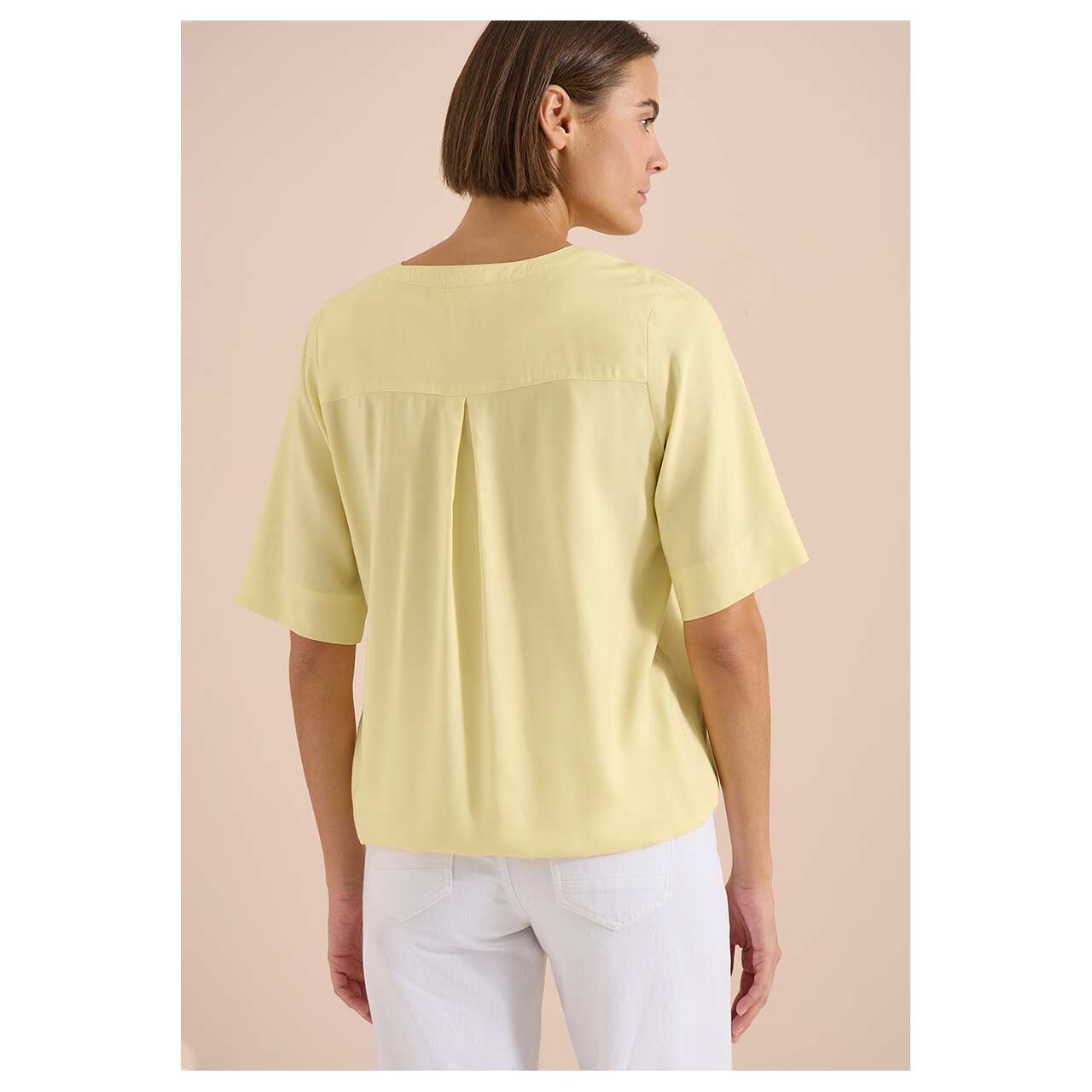 Damen Kurzarm Bluse Solid Splitneck von Cecil in Gelb, Rückenansicht am Model