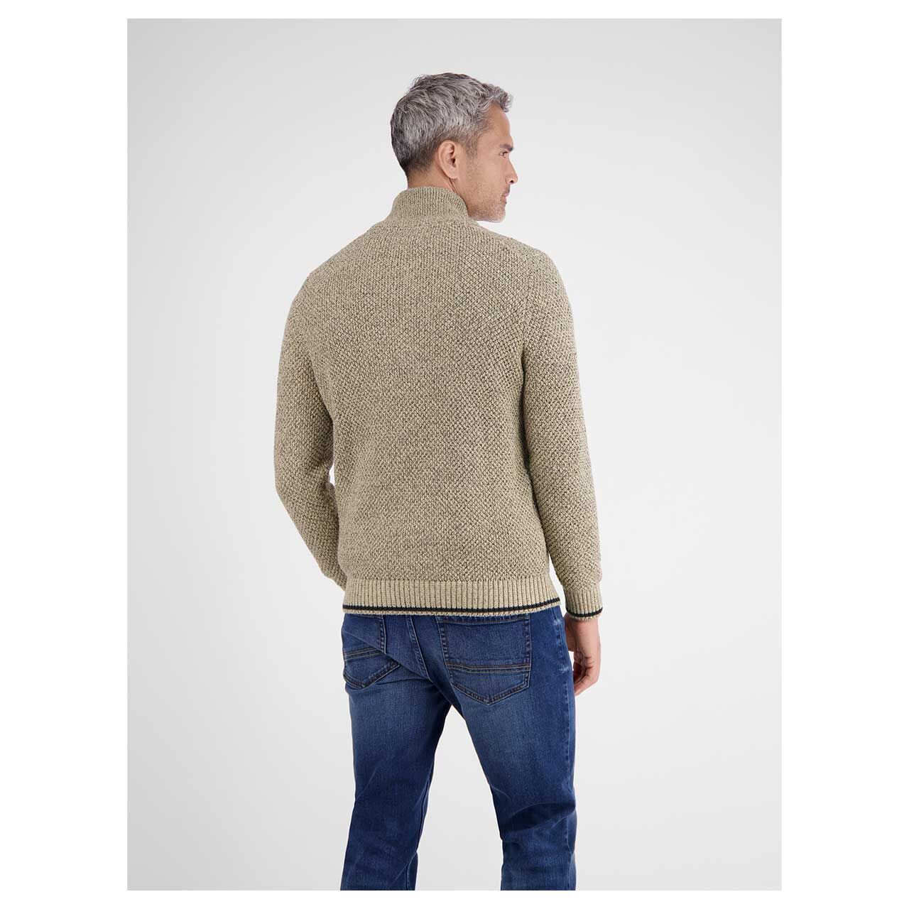 Herren Pullover von Lerros in der Farbe Beige meliert, Rückansicht am Model