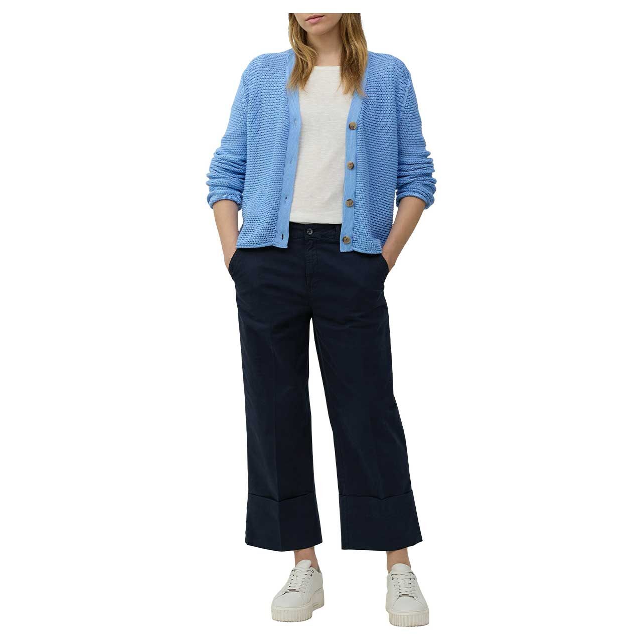 Damen Strickjacke von s.Oliver in Hellblau, Vorderansicht am Model