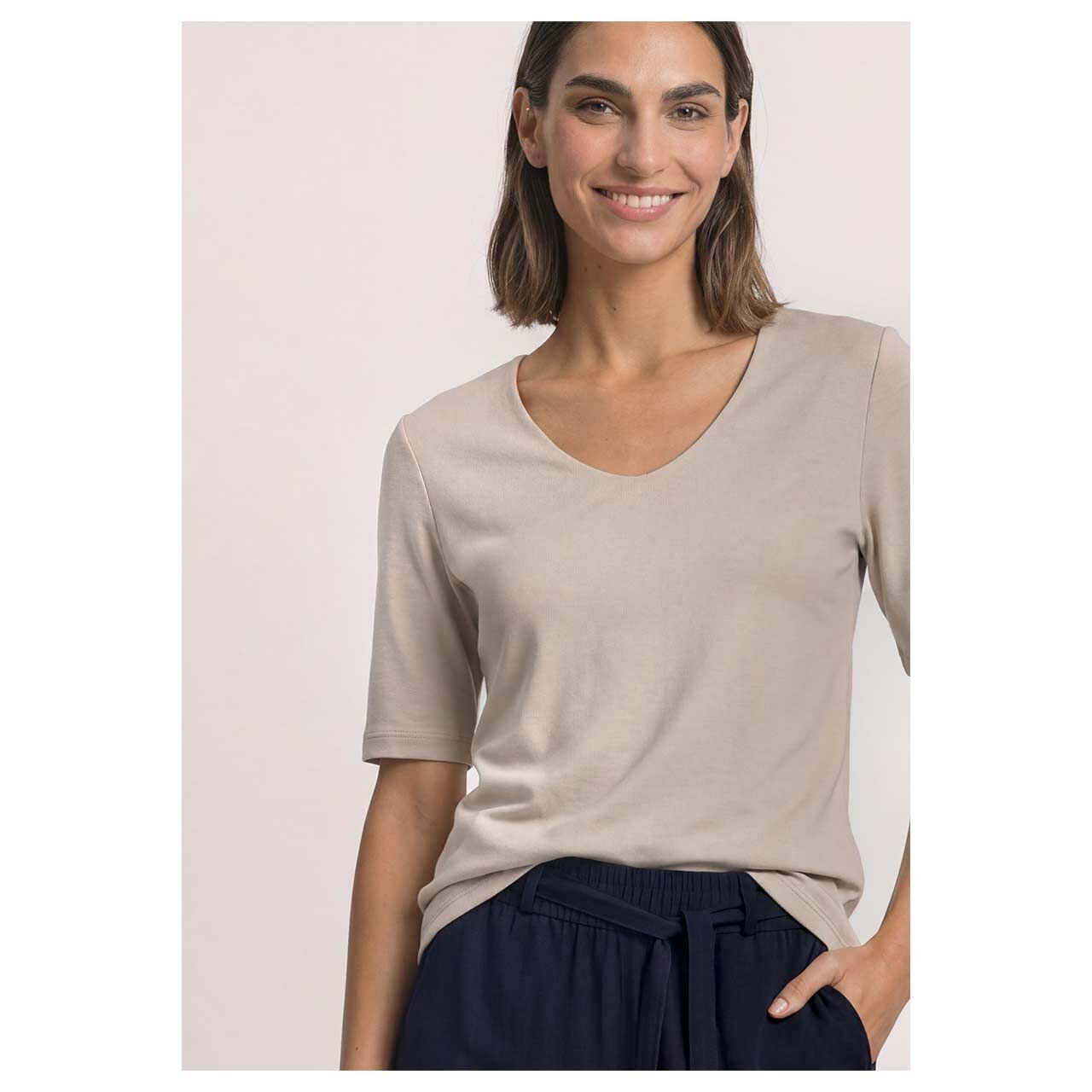 Damen T-Shirt Palmira von Street One in Hellbeige, Vorderansicht am Model