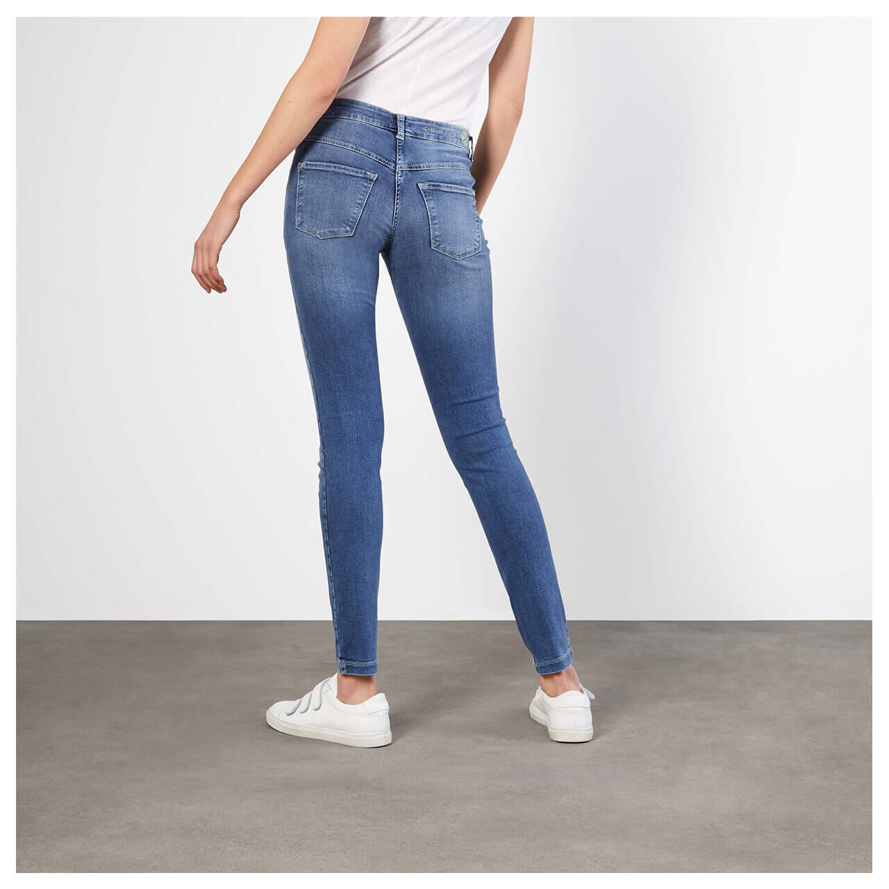 MAC Jeans Dream Skinny für Damen in Mittelblau angewaschen, FarbNr.: D432